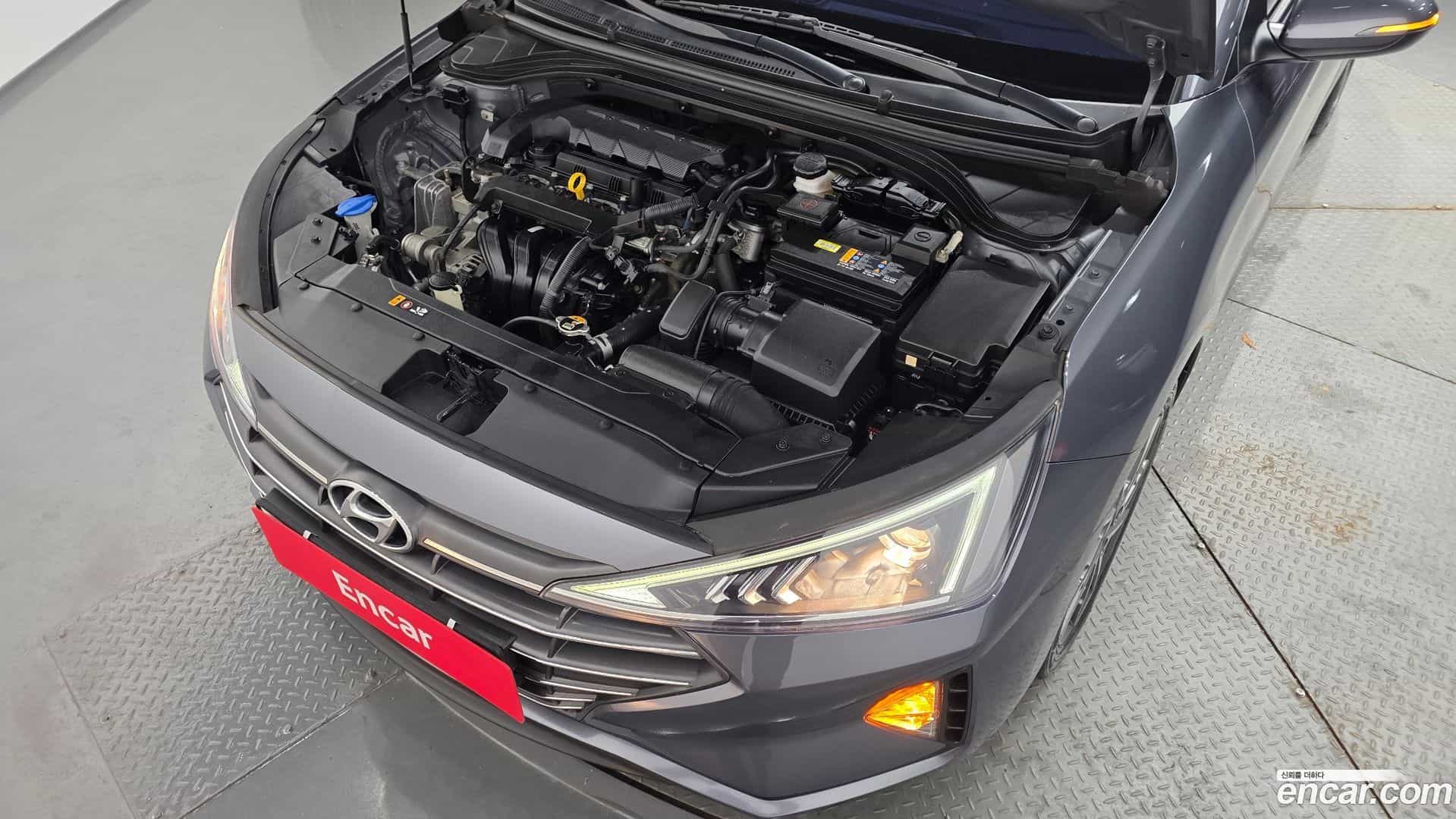 AVANTE Hyundai 2019.5-OUTER-006