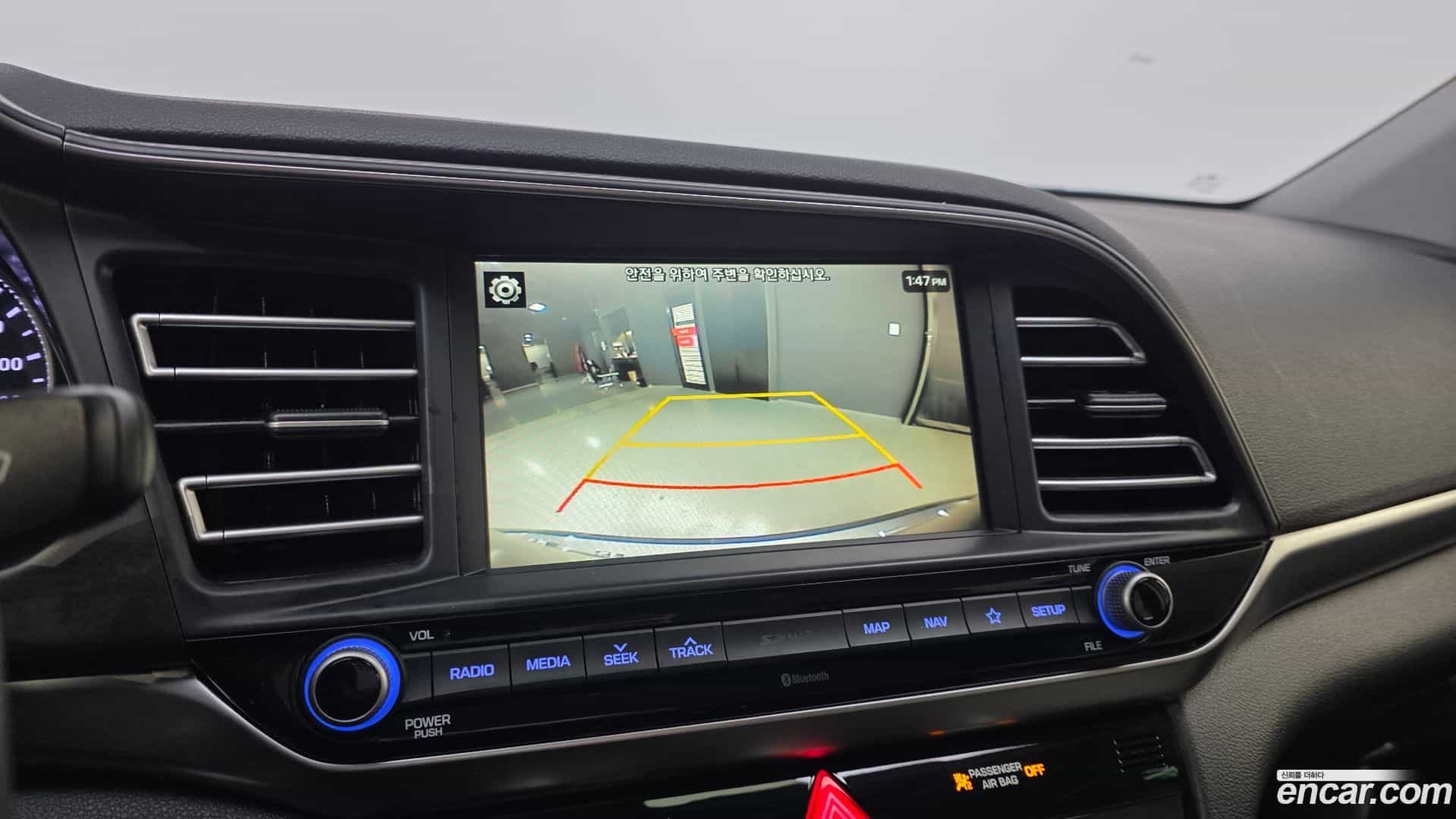 AVANTE Hyundai 2019.5-OPTION-023