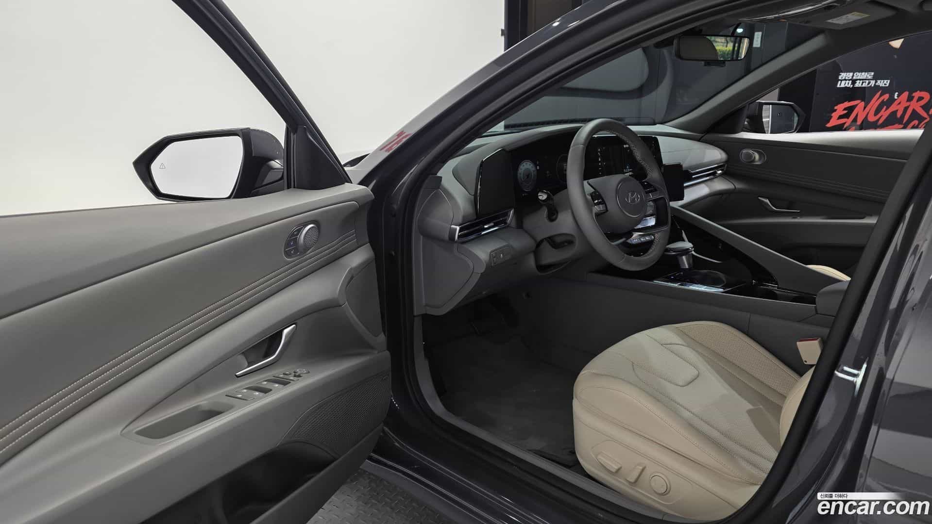 AVANTE Hyundai 2024.11-INNER-010
