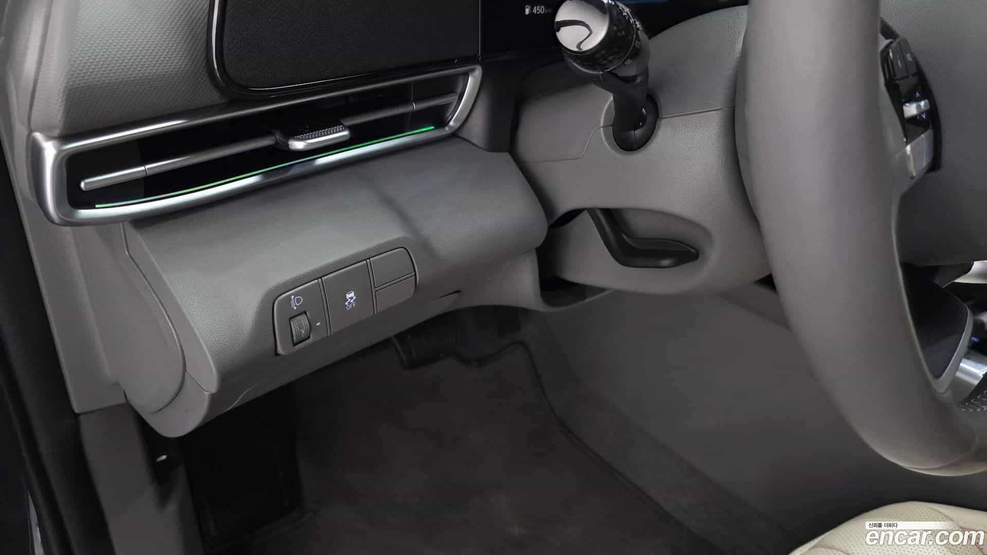 AVANTE Hyundai 2024.11-OPTION-018