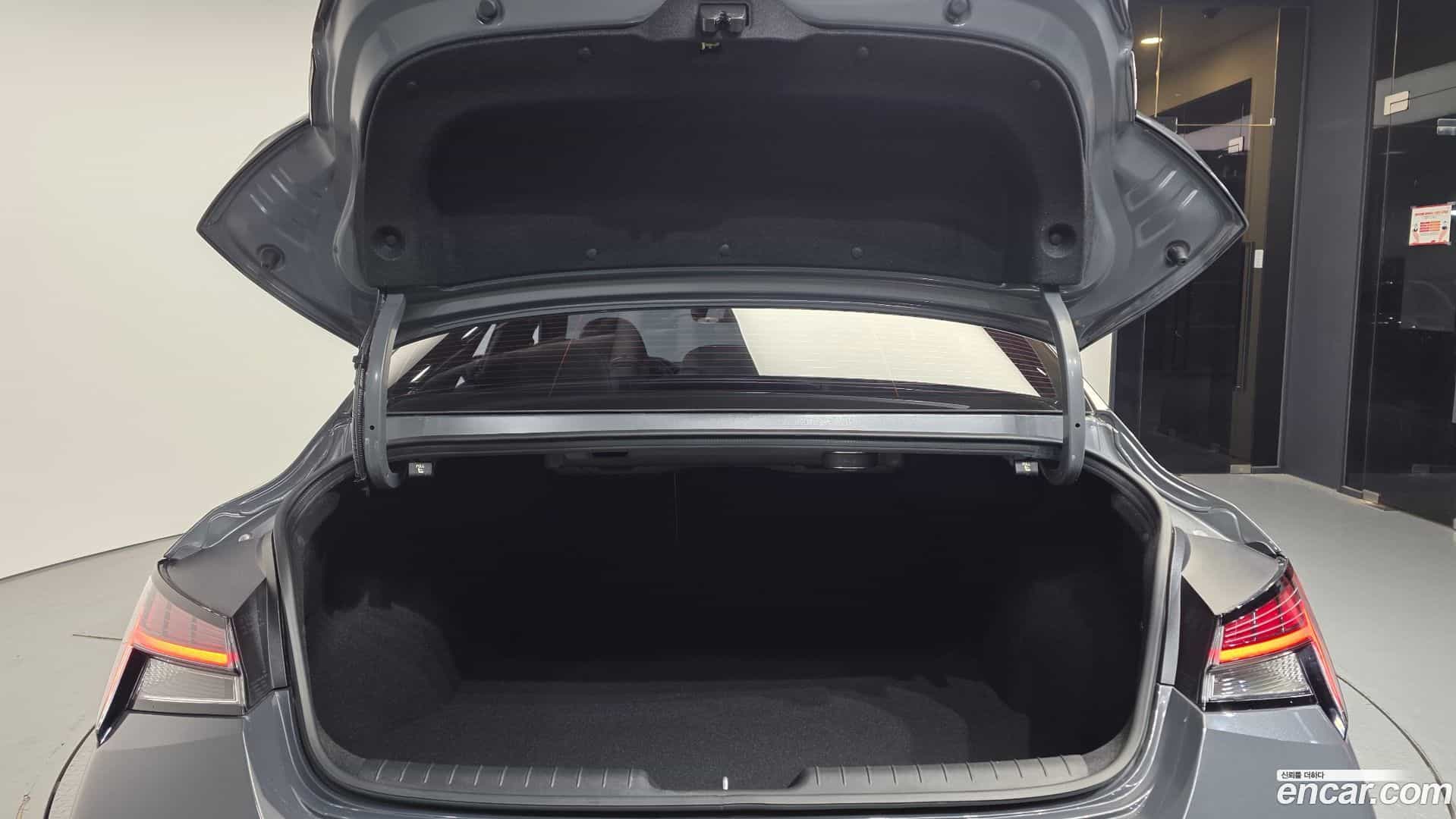 AVANTE Hyundai 2024.11-OPTION-024