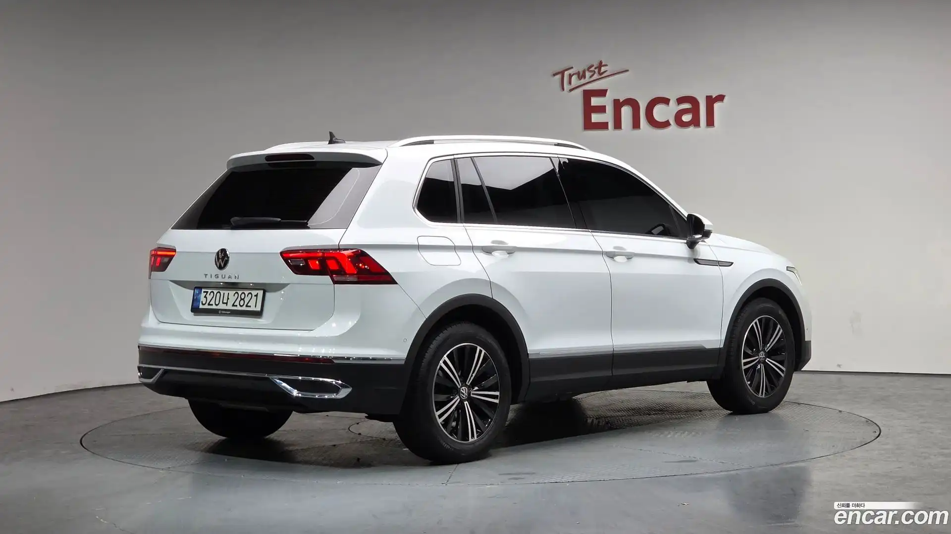 Tiguan Volkswagen 2022.2-OUTER-002