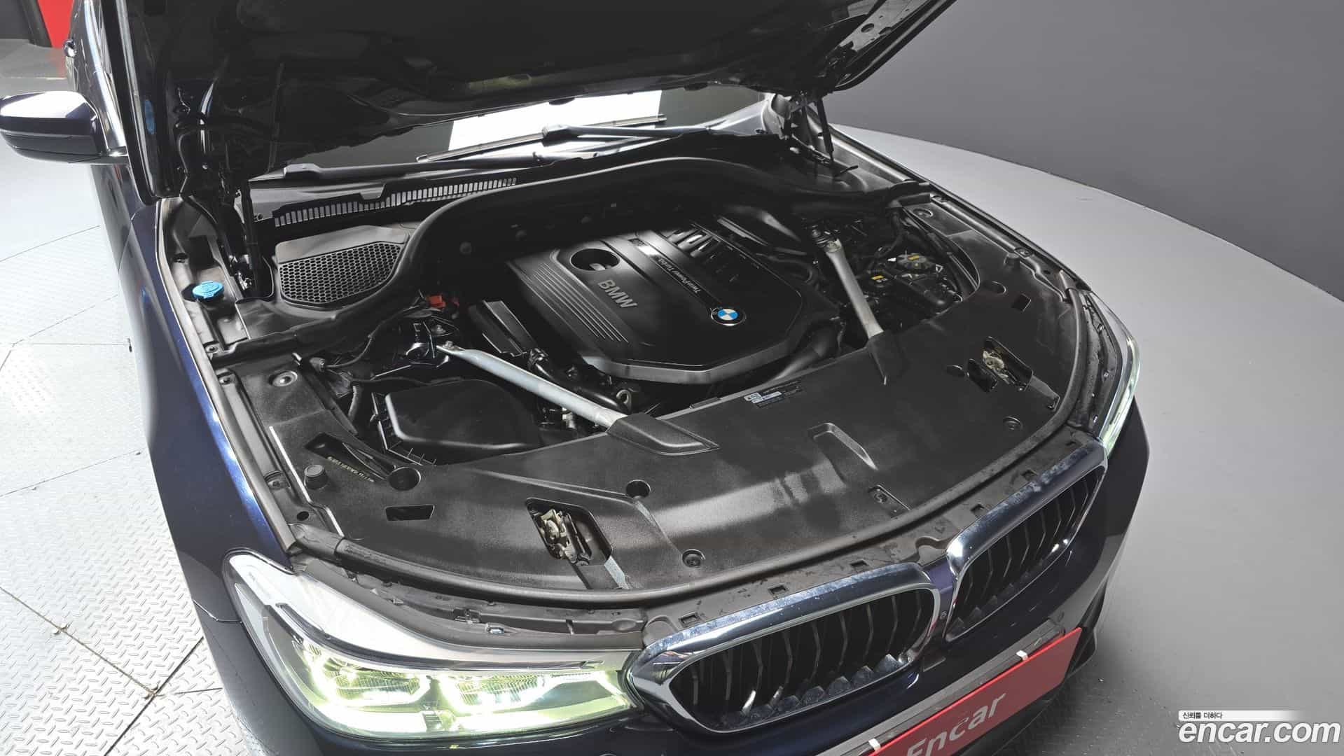 Gran Turismo BMW 2019.4-OUTER-006