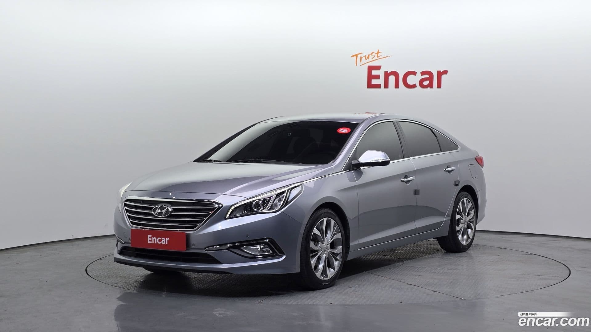 Main__Slider__Photo:Sonata Hyundai 2015.11-0