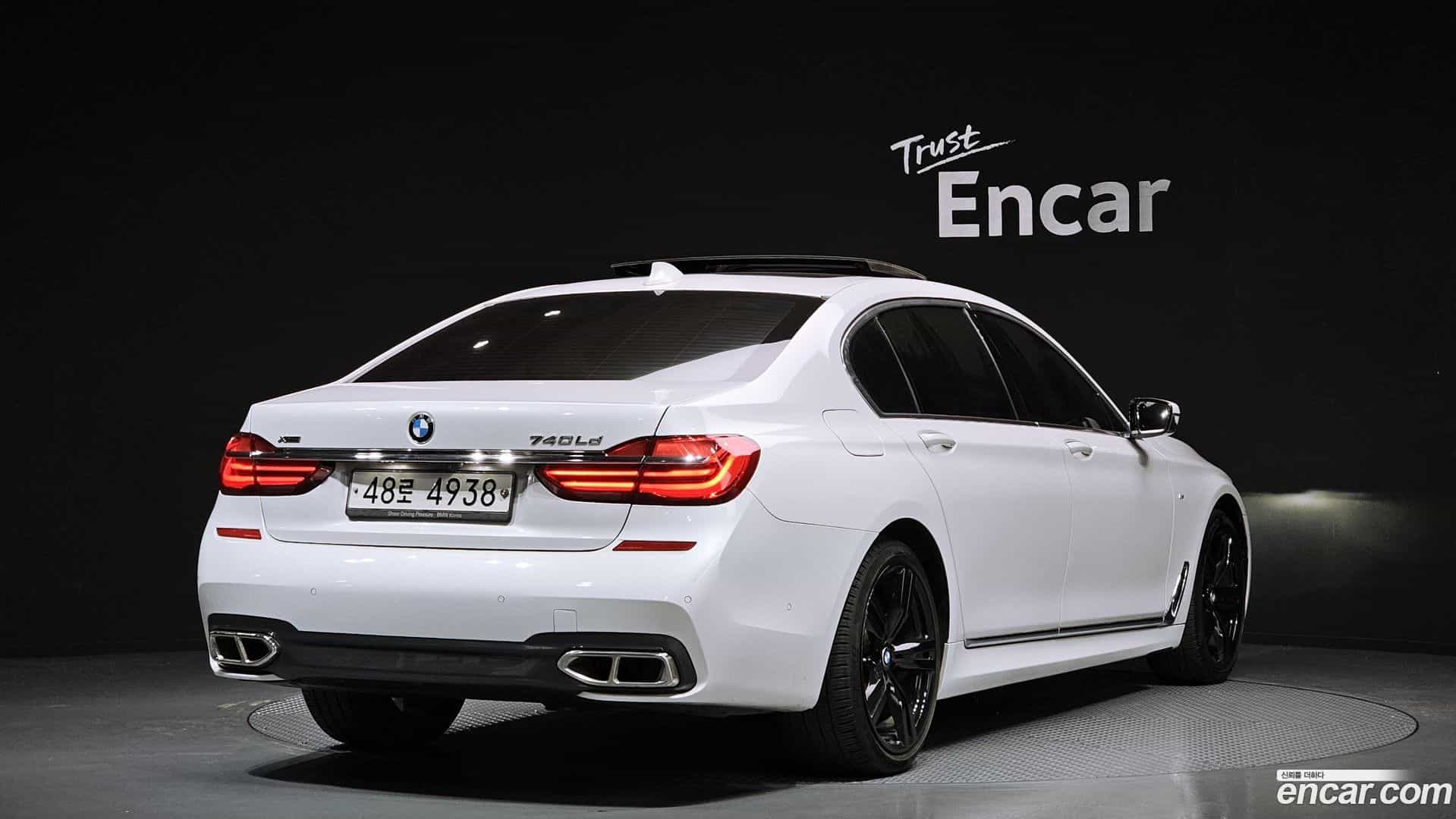 7-Series BMW 2018.9-OUTER-002