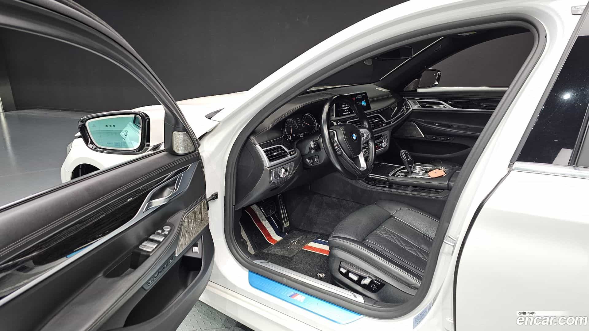 7-Series BMW 2018.9-OPTION-015