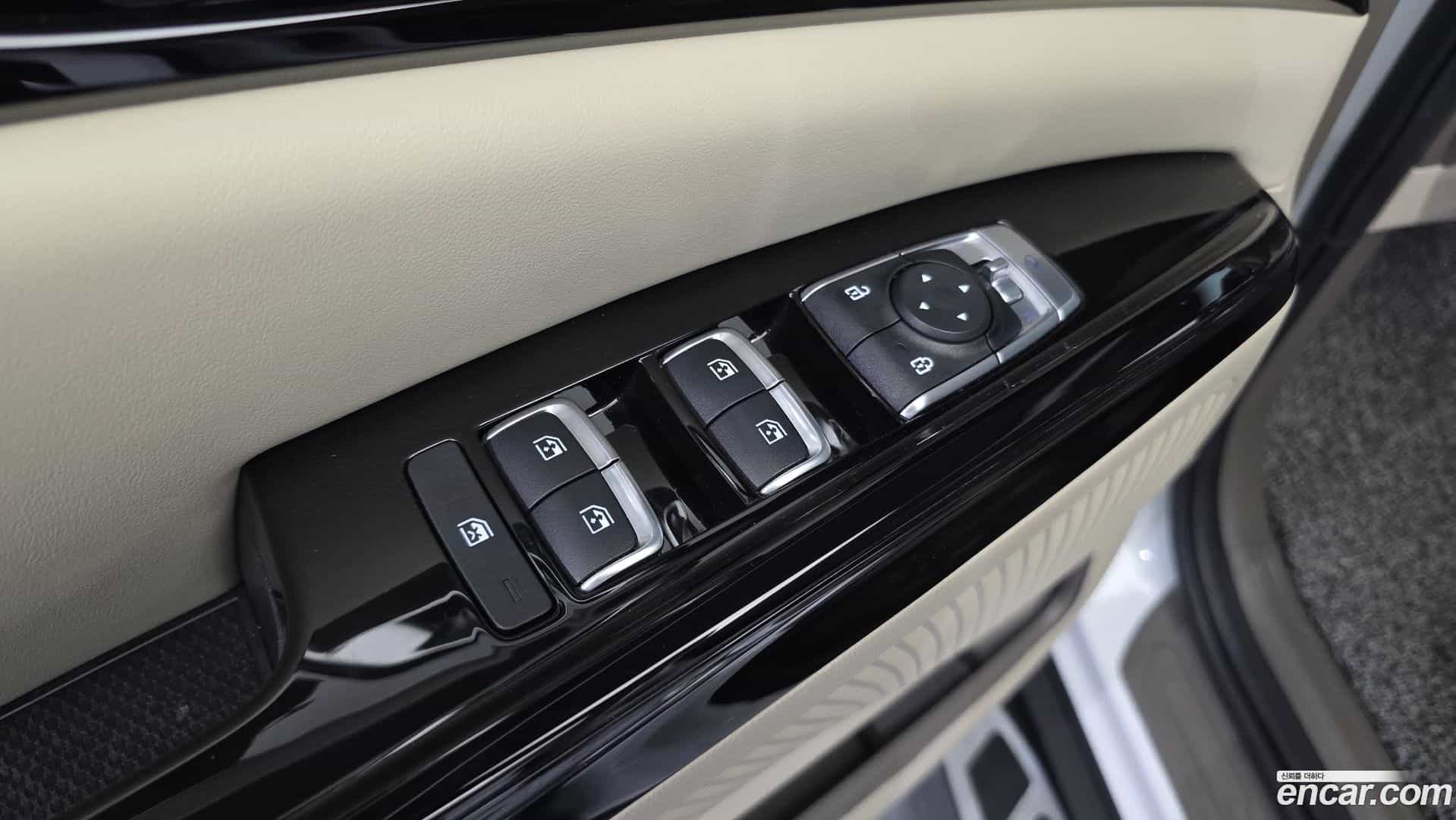 Canival Kia 2023.2-OPTION-016