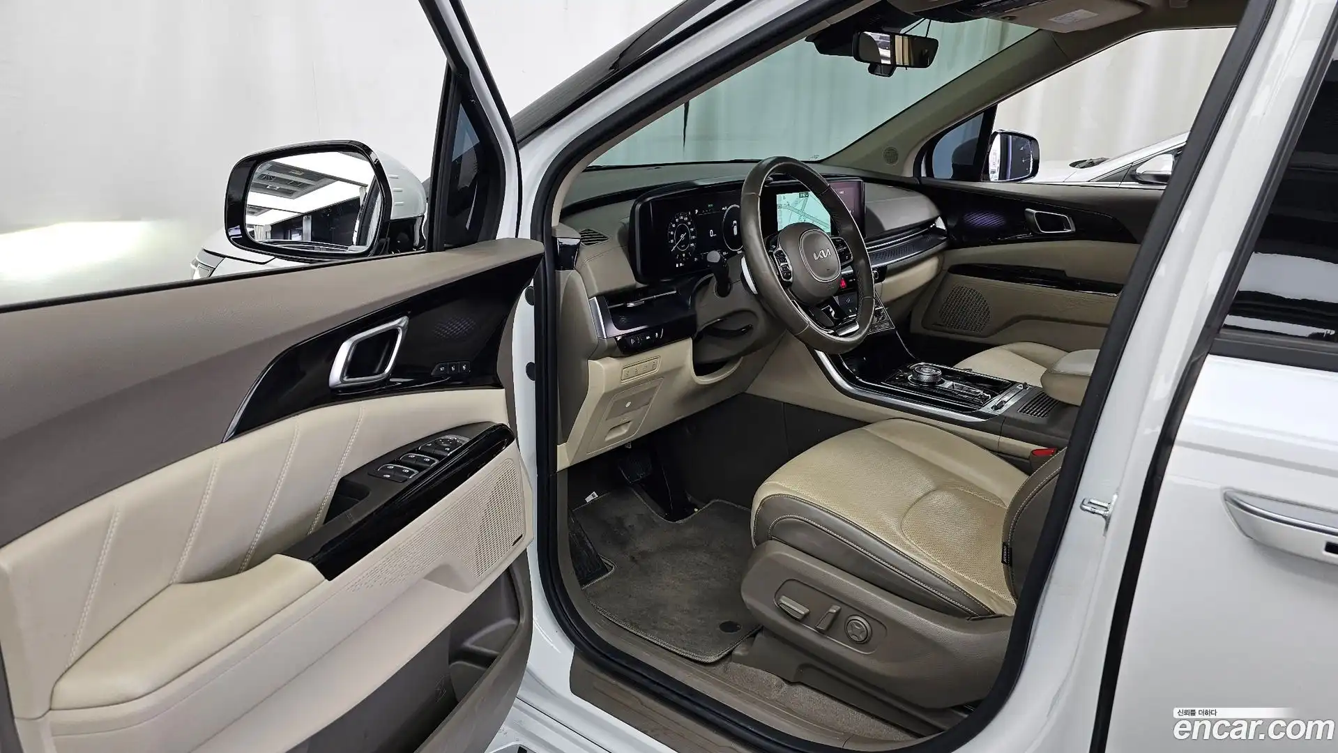 Canival Kia 2021.11-INNER-010
