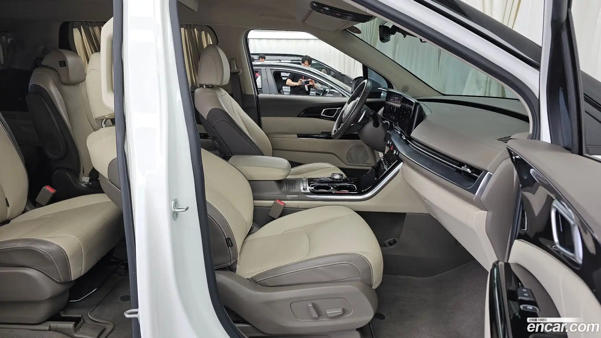 Canival Kia 2021.11-OPTION-015
