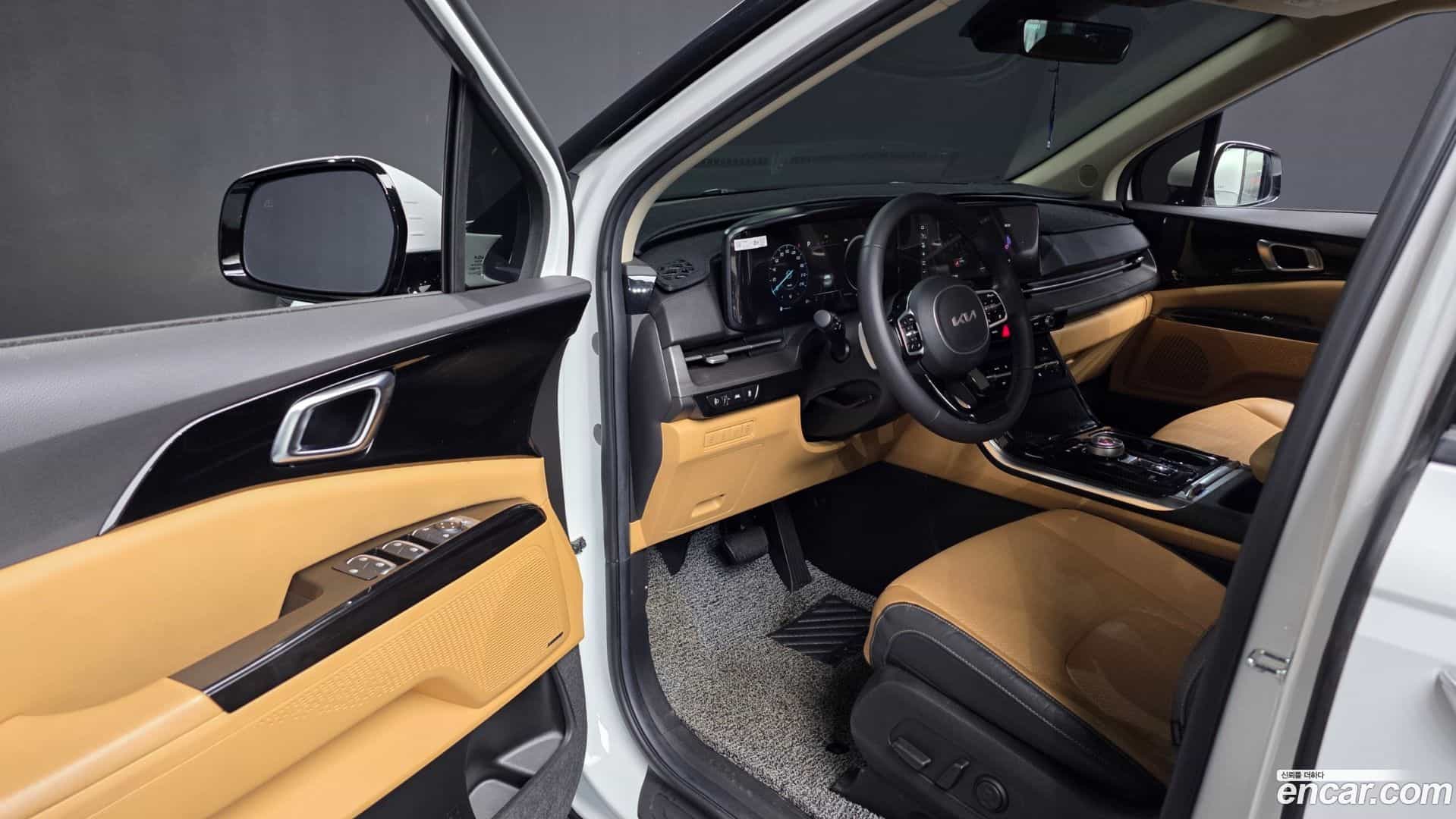Canival Kia 2023.2-INNER-010