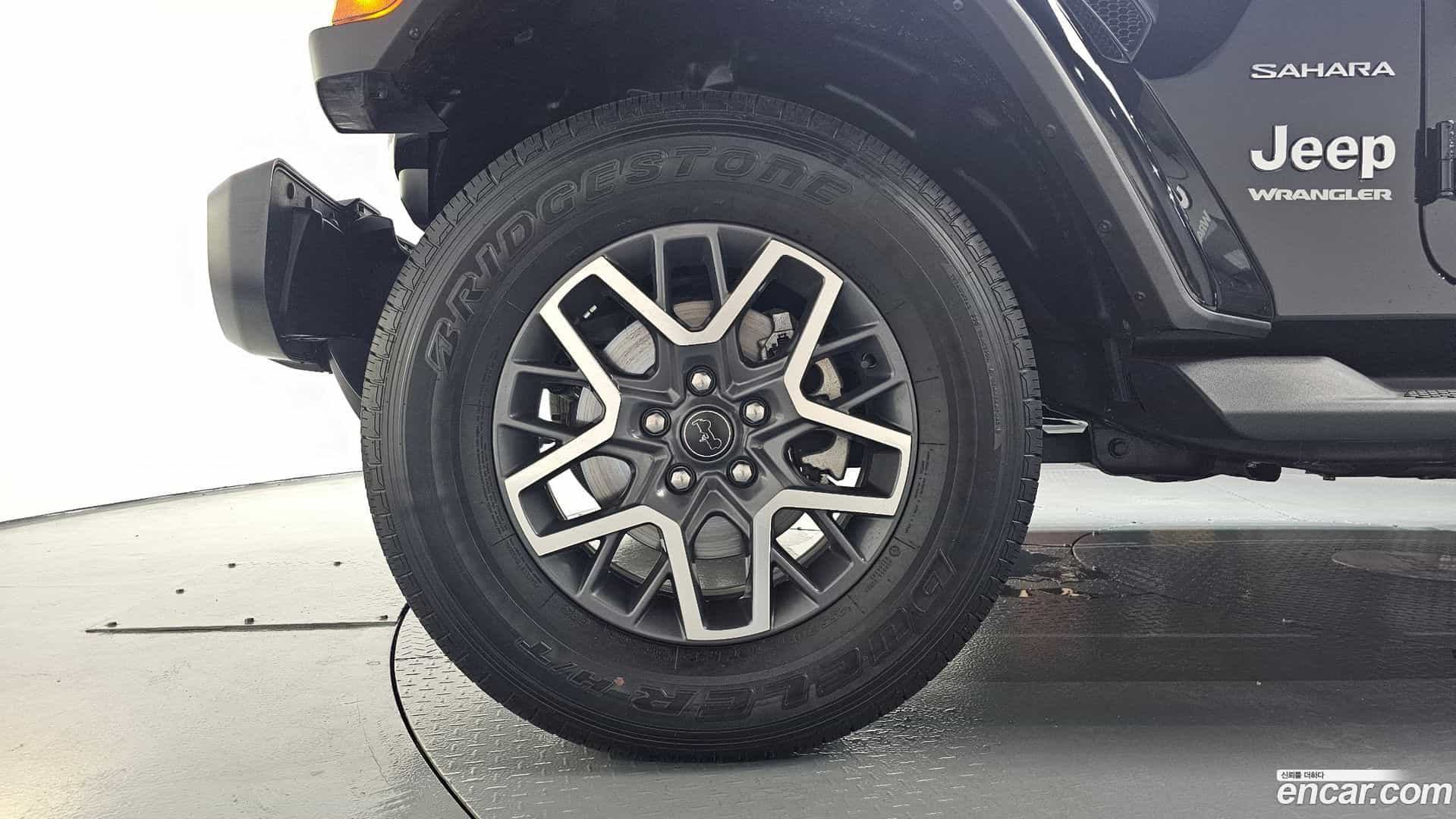 Wrangler Jeep 2024.6-OUTER-005