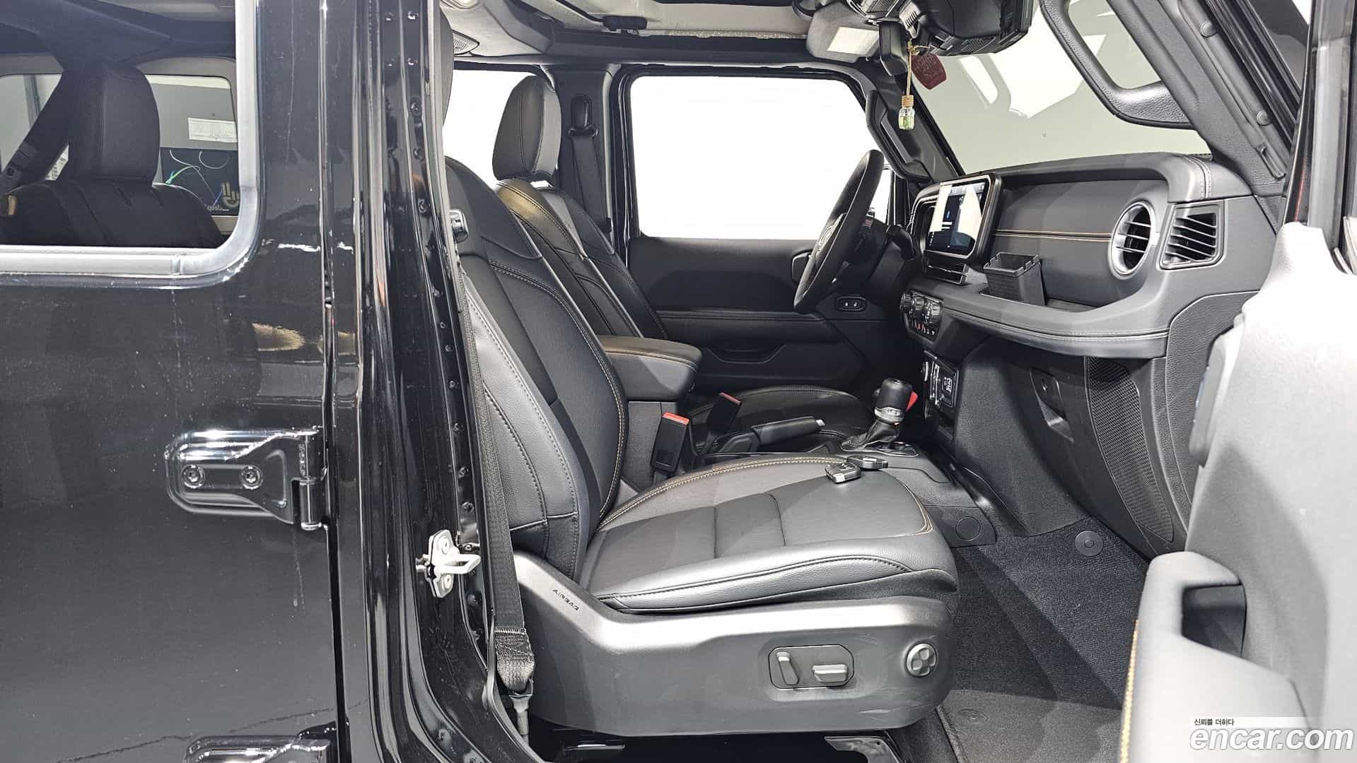 Wrangler Jeep 2024.6-INNER-036
