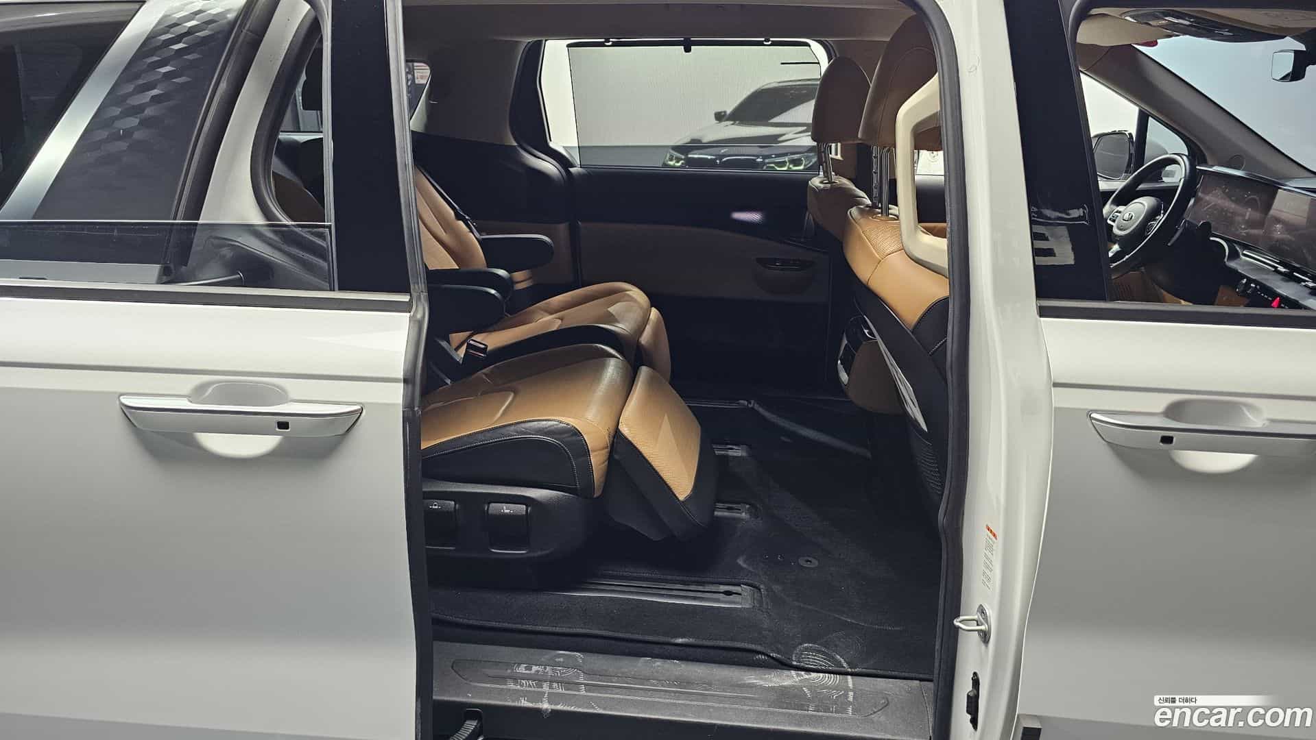 Canival Kia 2021.3-OPTION-016