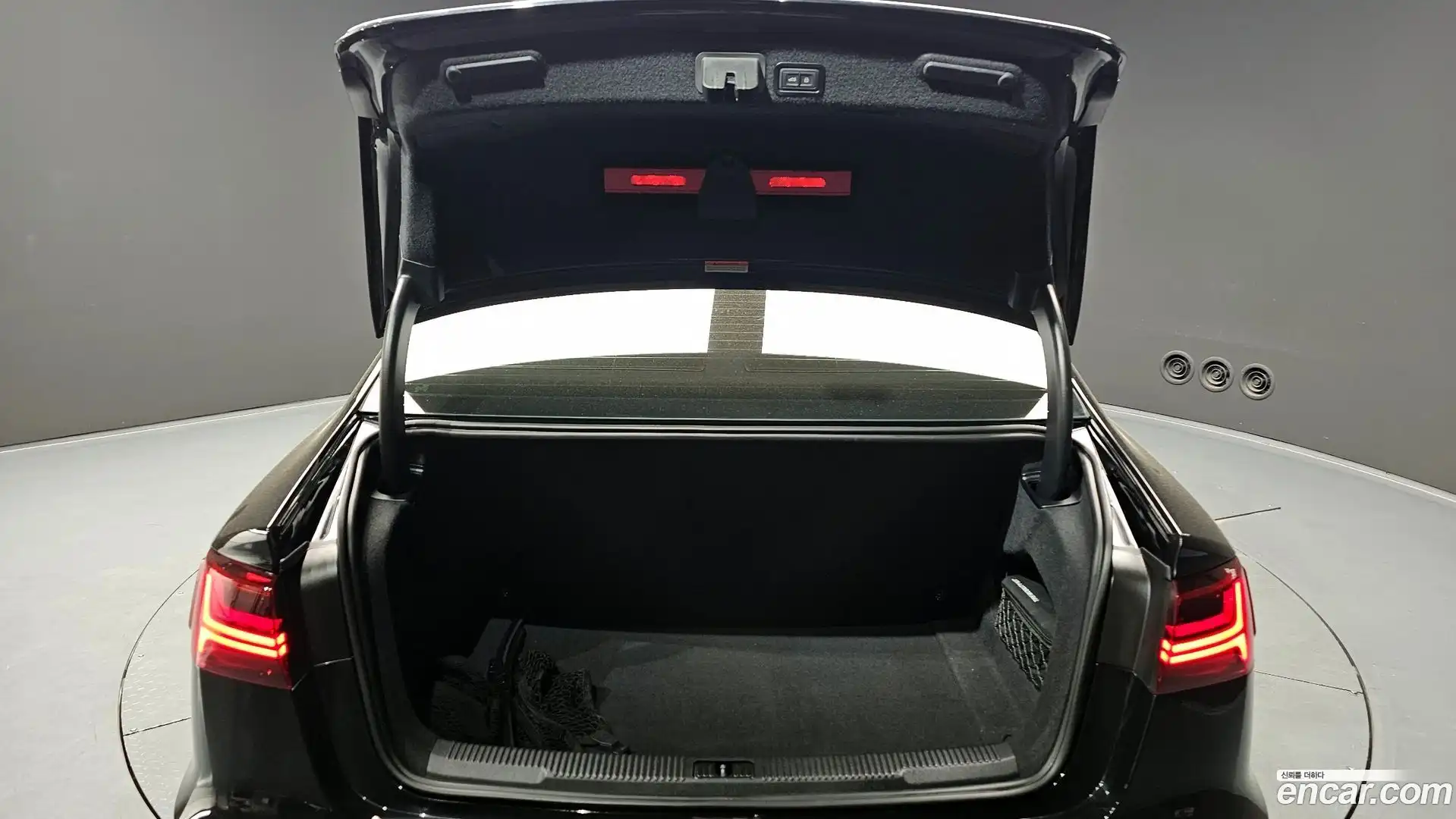 A6 Audi 2018.11-OPTION-024
