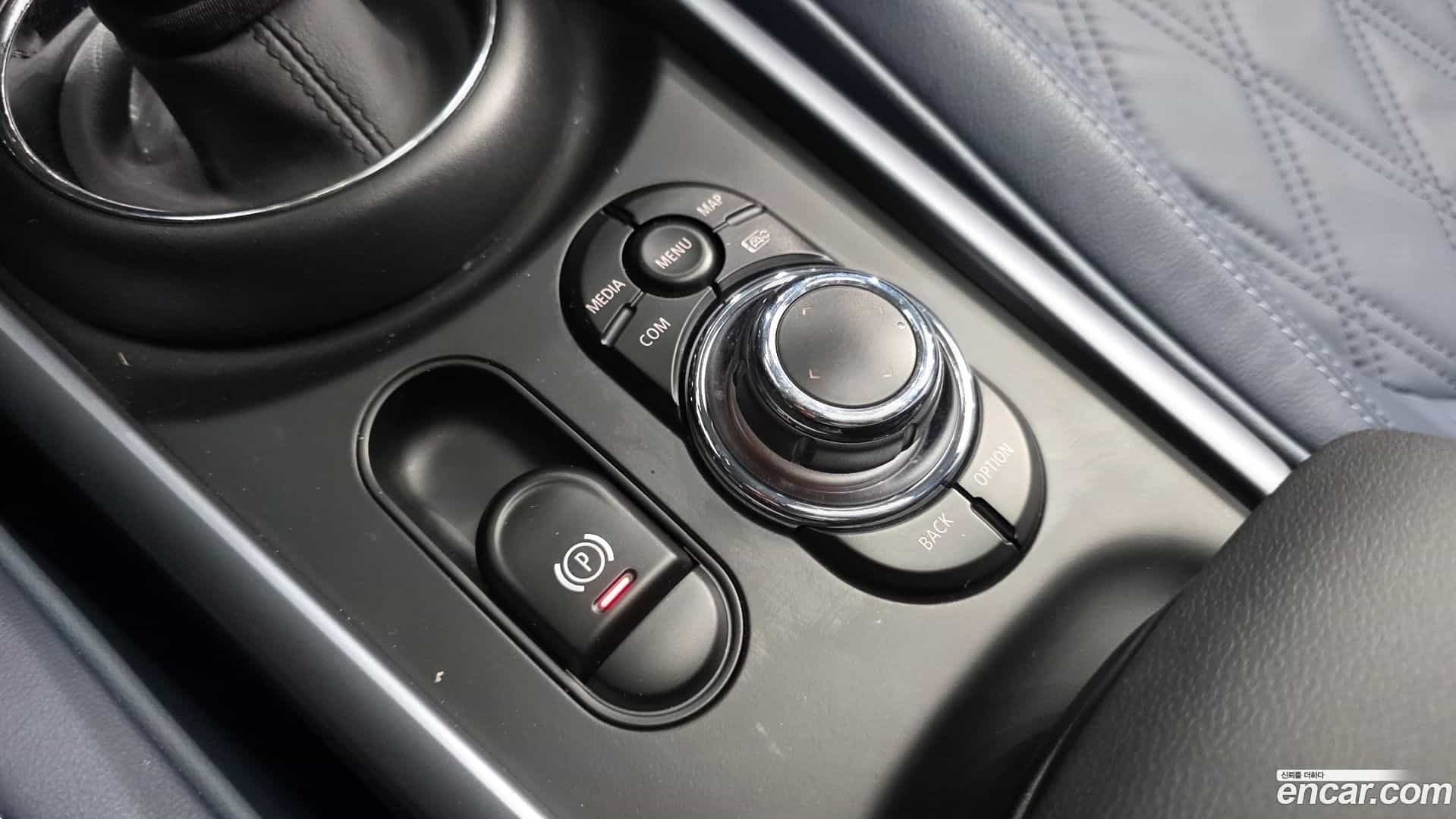 Clubman Mini 2022.5-OPTION-043