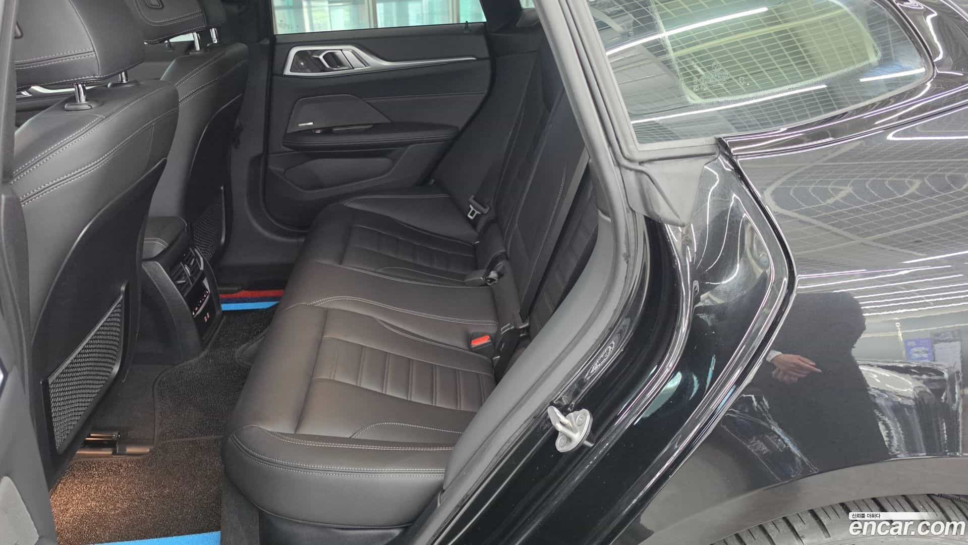 i4 BMW 2024.8-OPTION-017