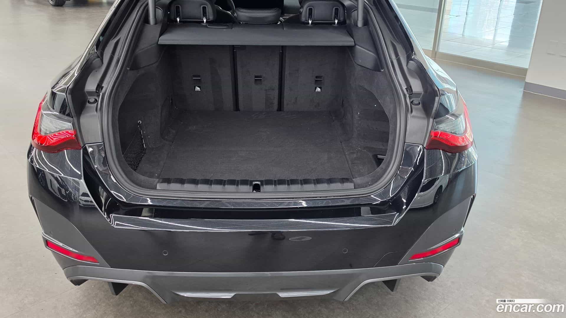 i4 BMW 2024.8-OPTION-024