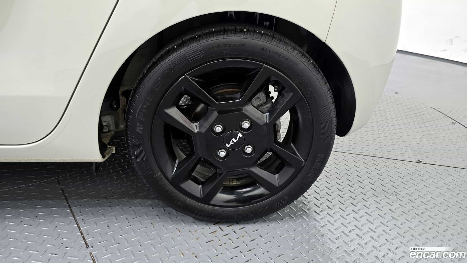 RAY Kia 2023.10-OUTER-005