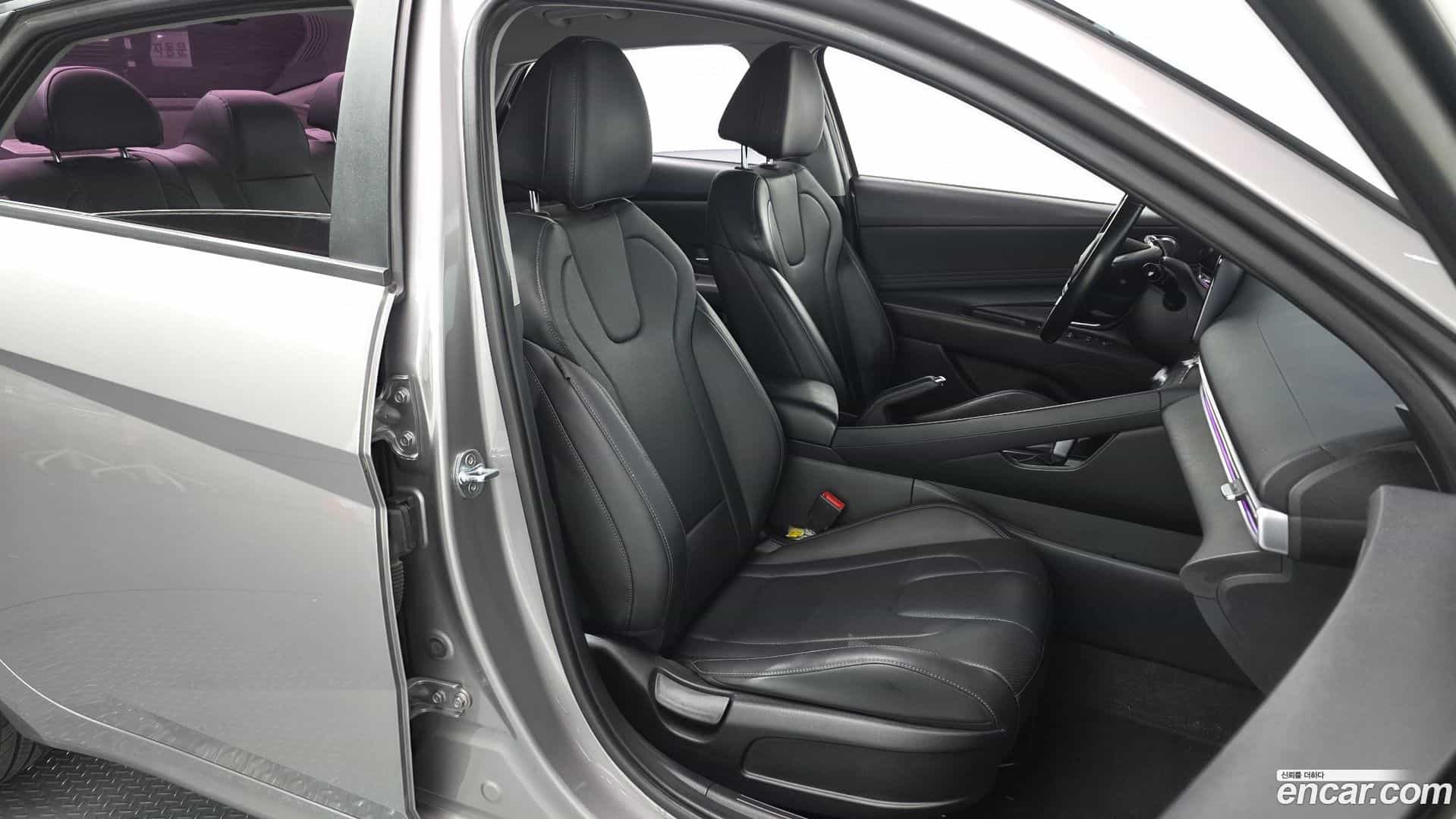 AVANTE Hyundai 2020.4-OPTION-016
