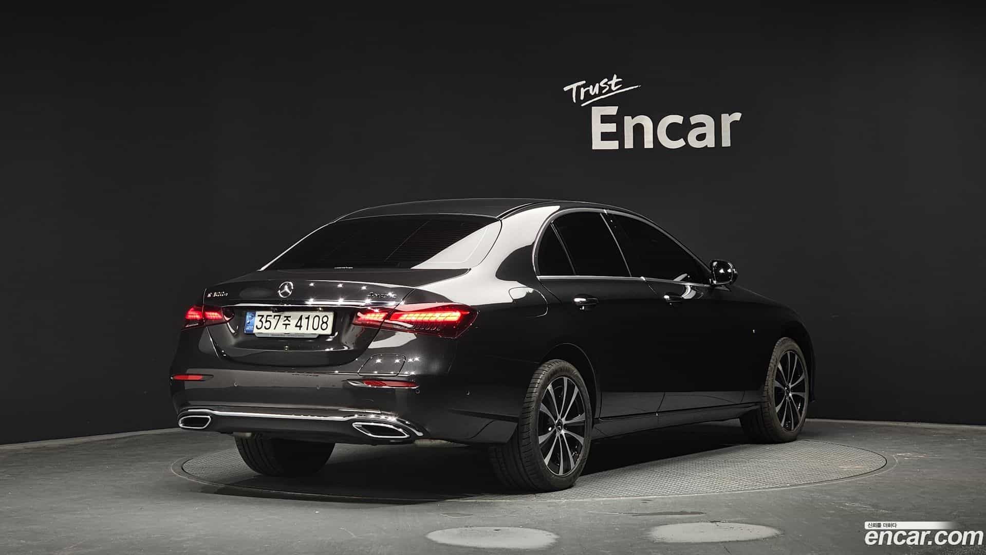 E-Class Mercedes-Benz 2021.2-OUTER-002