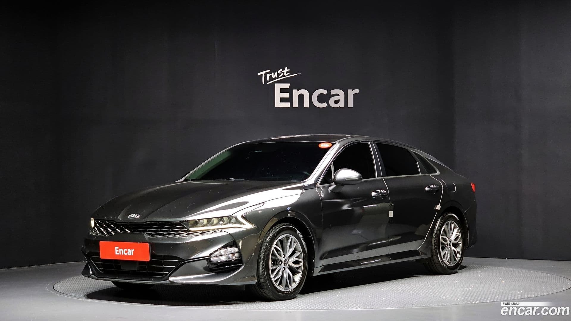 Main__Slider__Photo:K5 Kia 2020.1-0