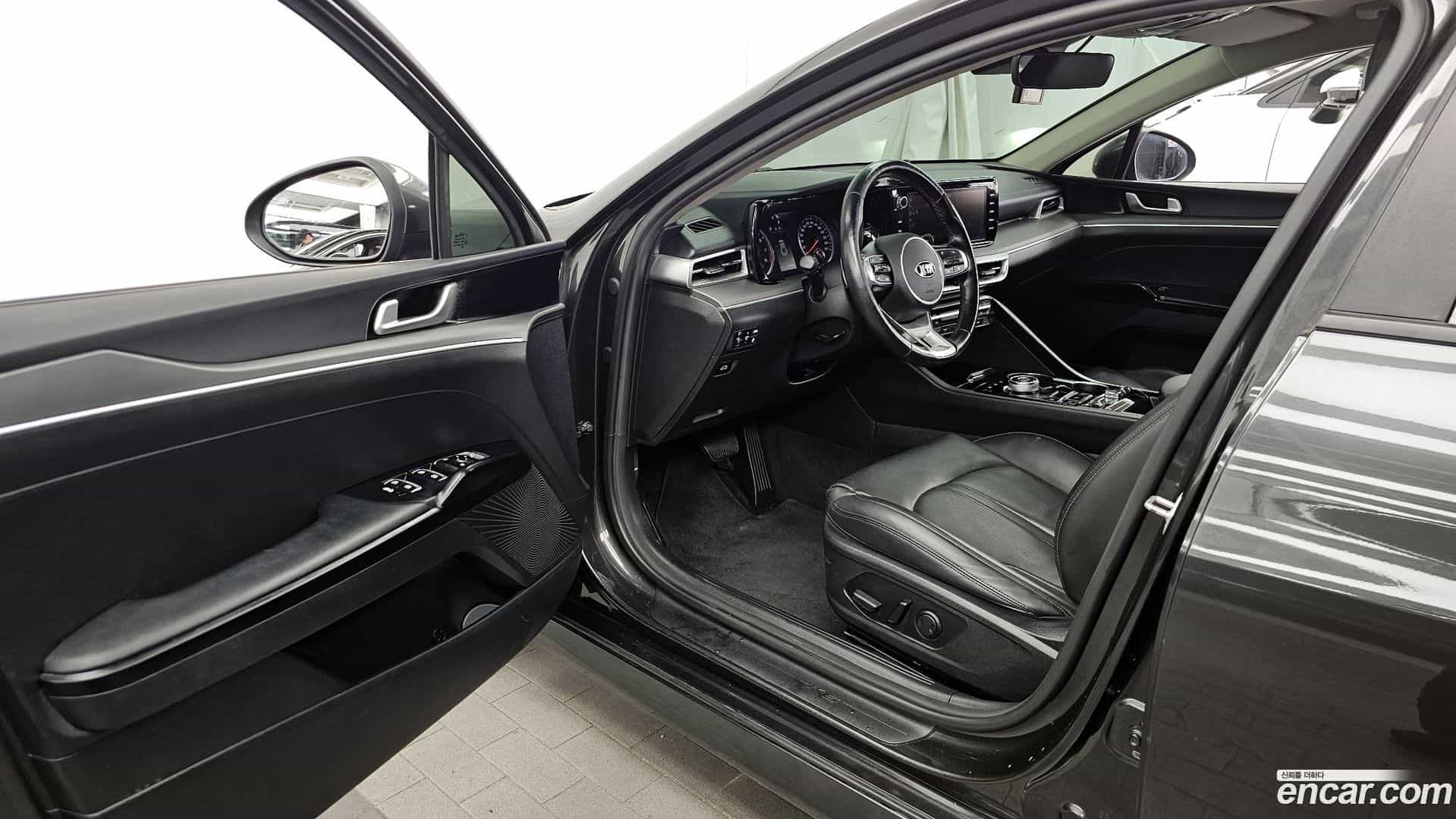 K5 Kia 2020.1-INNER-010