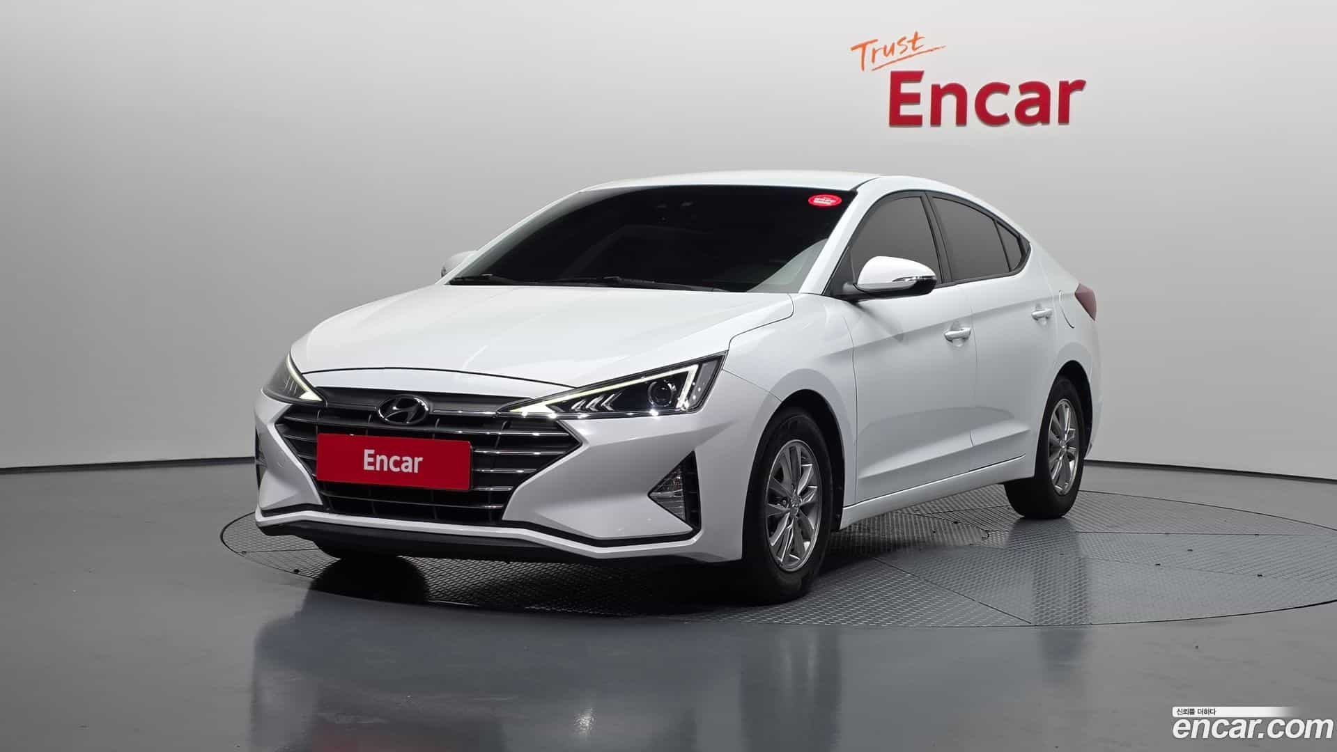 AVANTE Hyundai 2020.2-OUTER-001