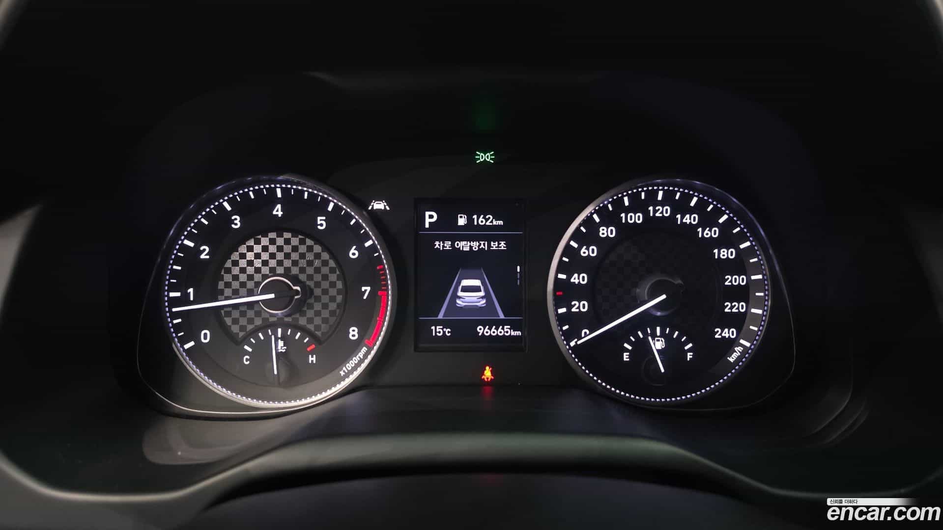 AVANTE Hyundai 2020.2-INNER-008