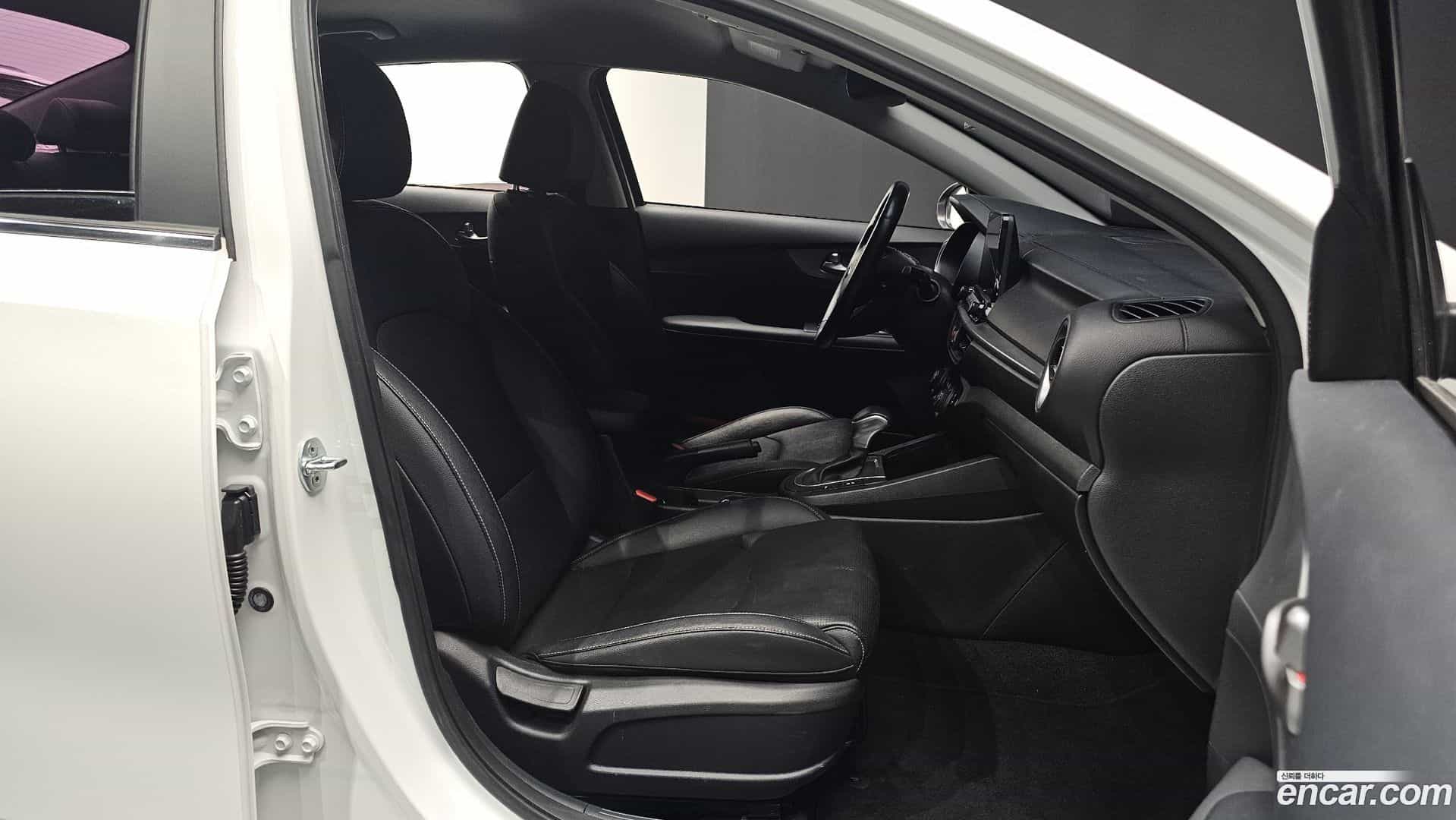 K3 Kia 2020.2-INNER-010