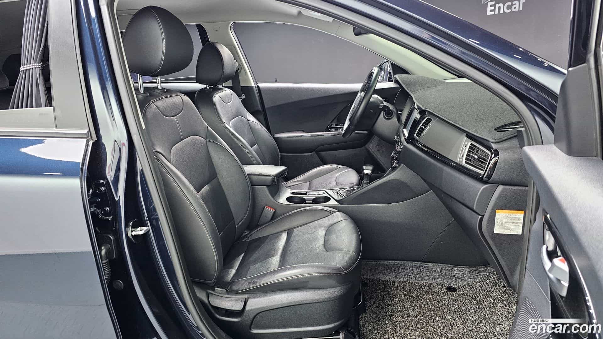 Niro Kia 2016.9-INNER-010