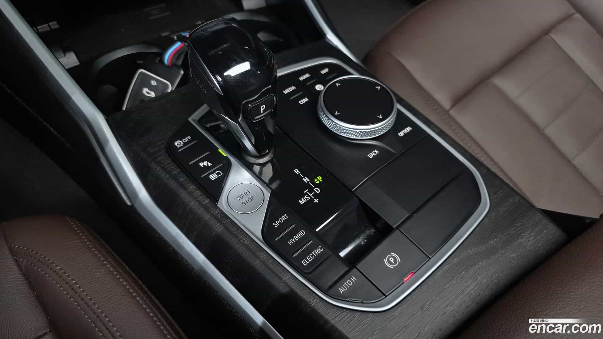 3-Series BMW 2020.11-INNER-009
