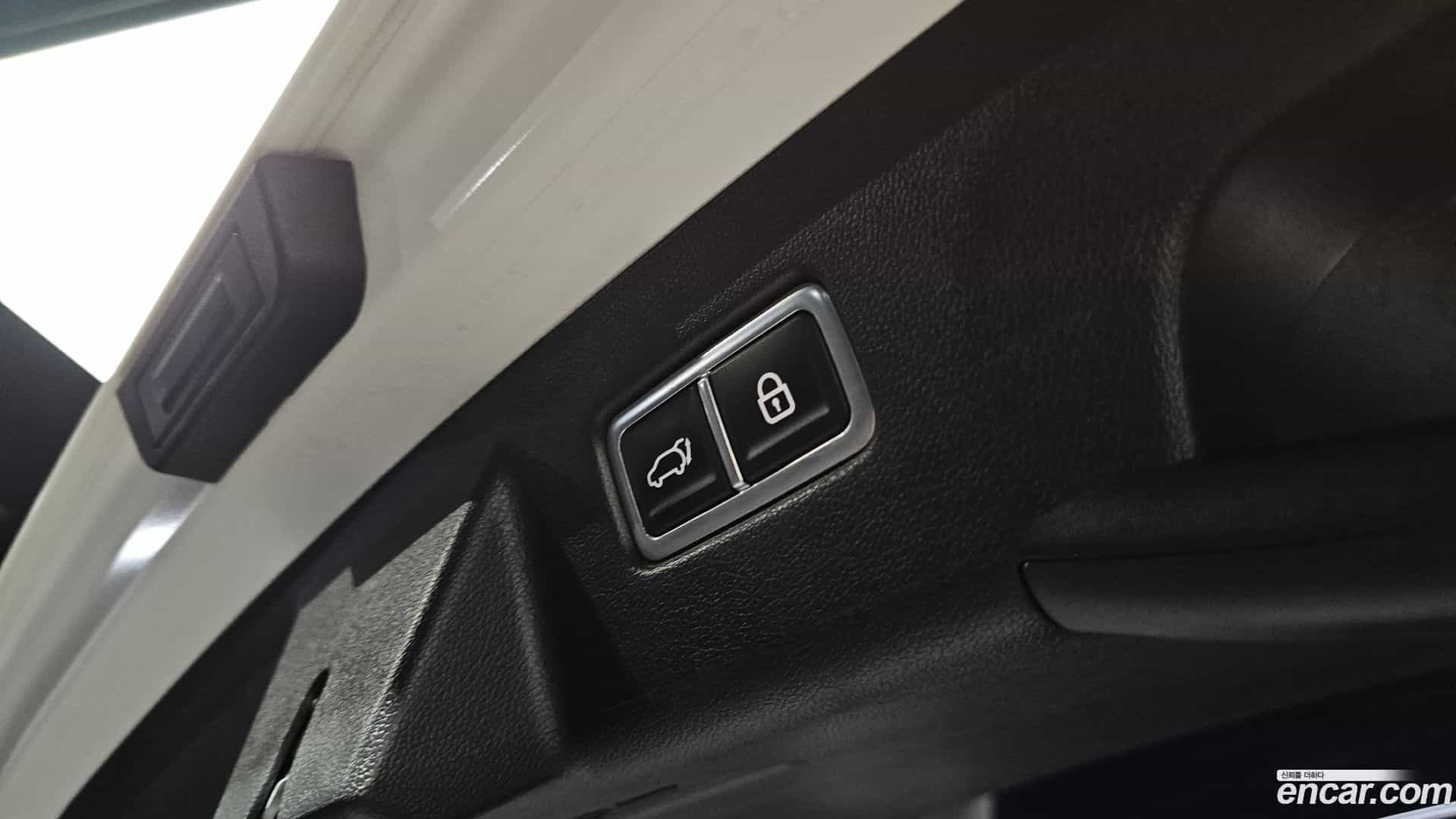 Sorento Kia 2022.6-OPTION-021