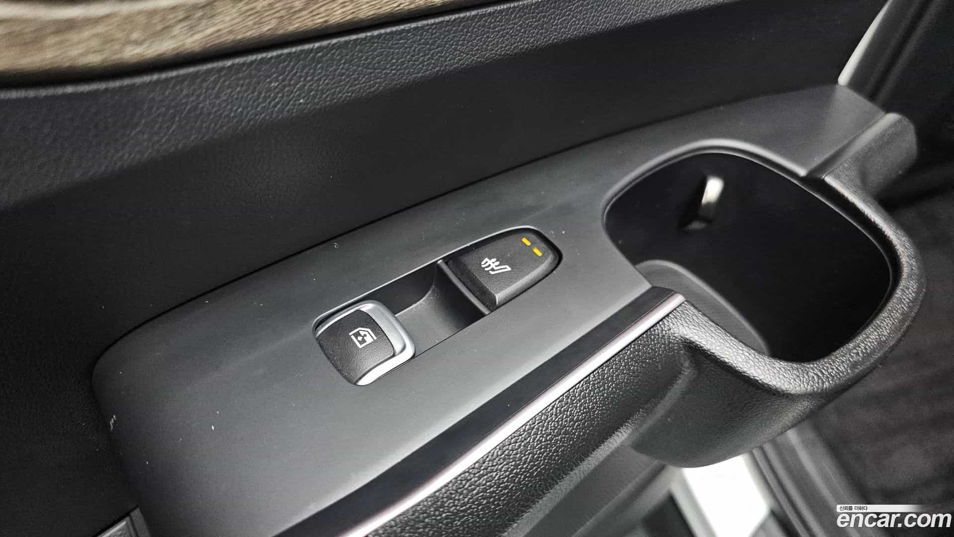 Sorento Kia 2022.6-OPTION-023