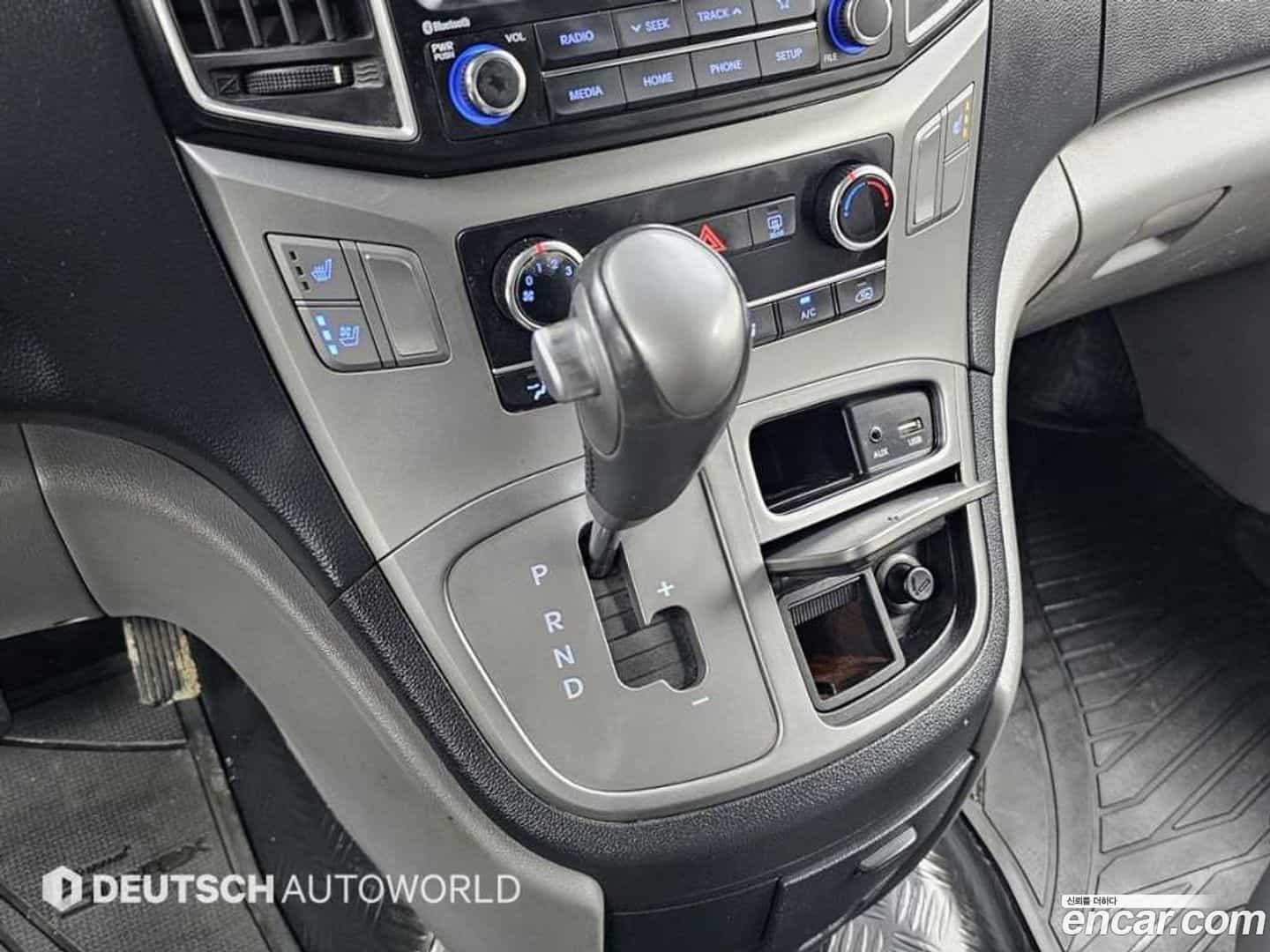Starex Hyundai 2021.1-INNER-009
