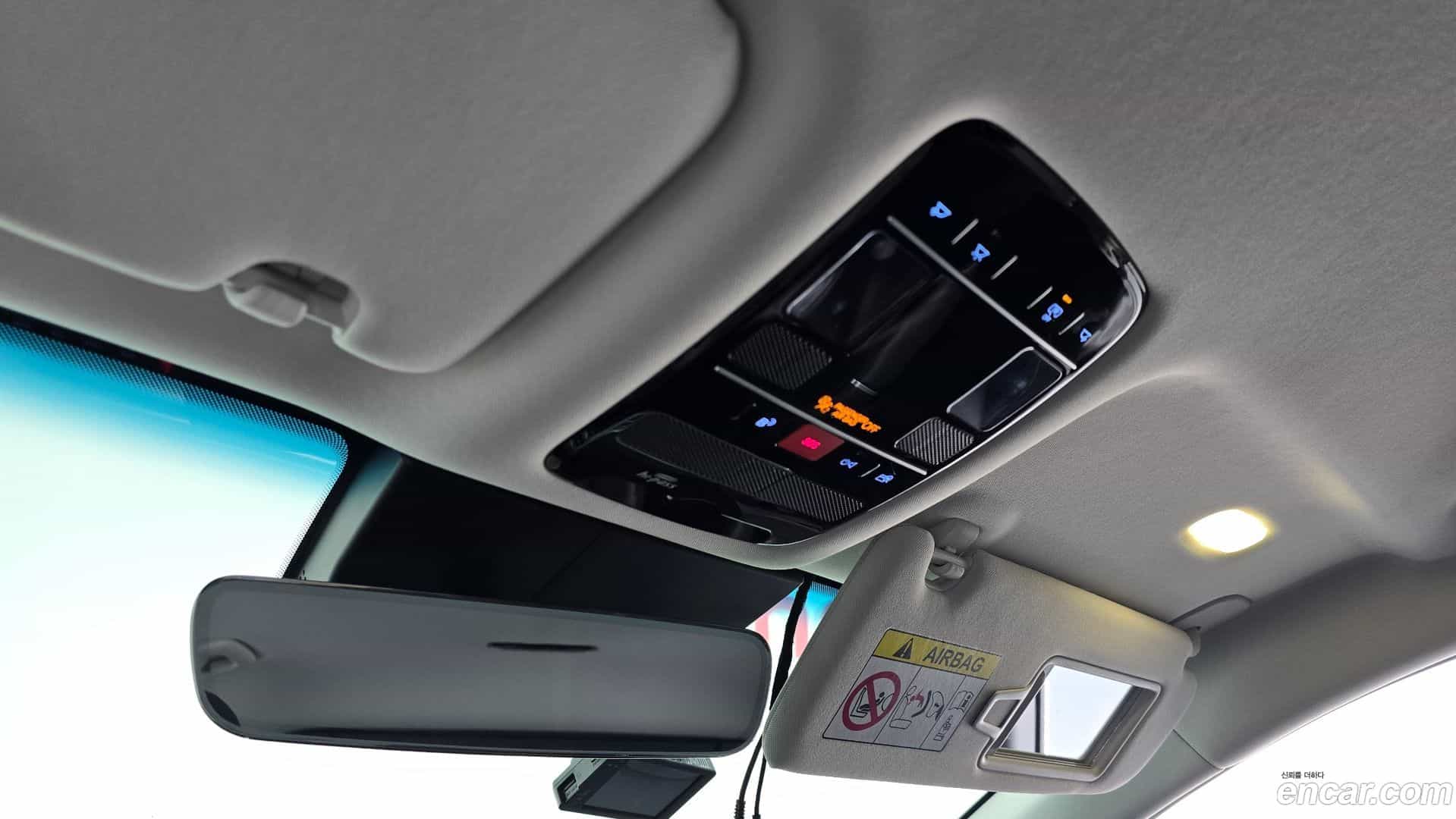 Grandeur Hyundai 2023.1-OPTION-022