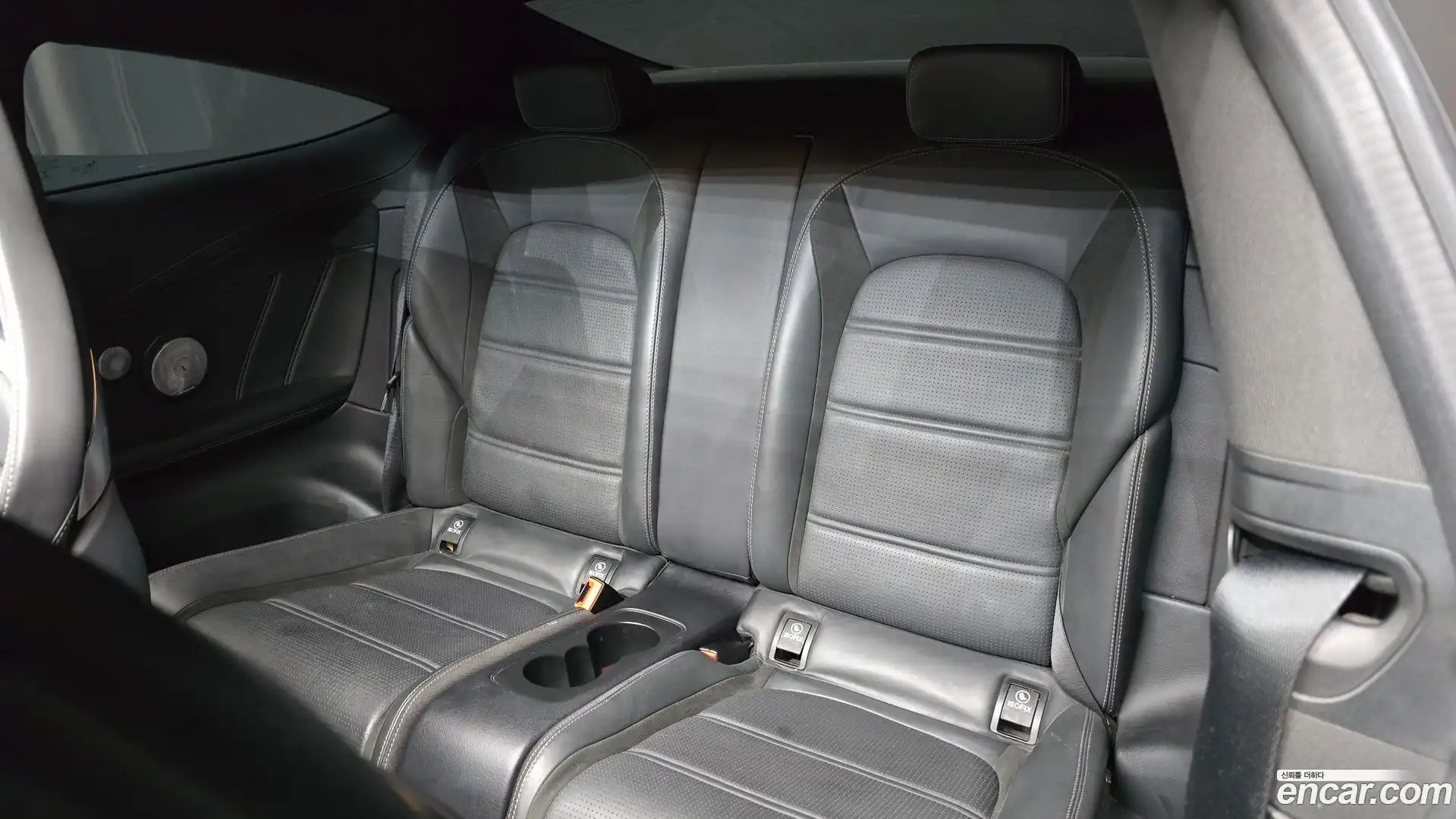 C-Class Mercedes-Benz 2017.7-OPTION-016