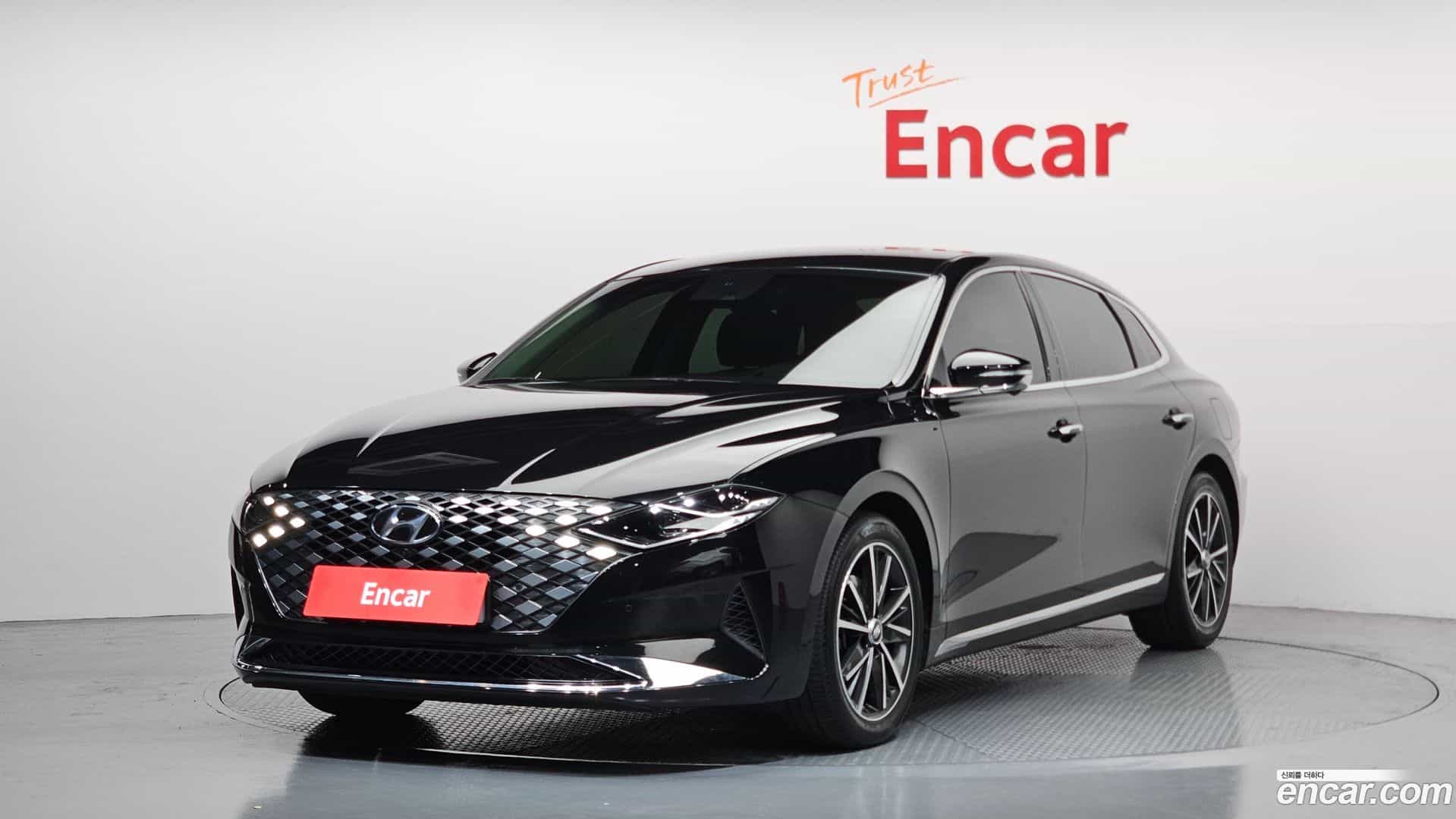 Grandeur Hyundai 2022.0-OUTER-001