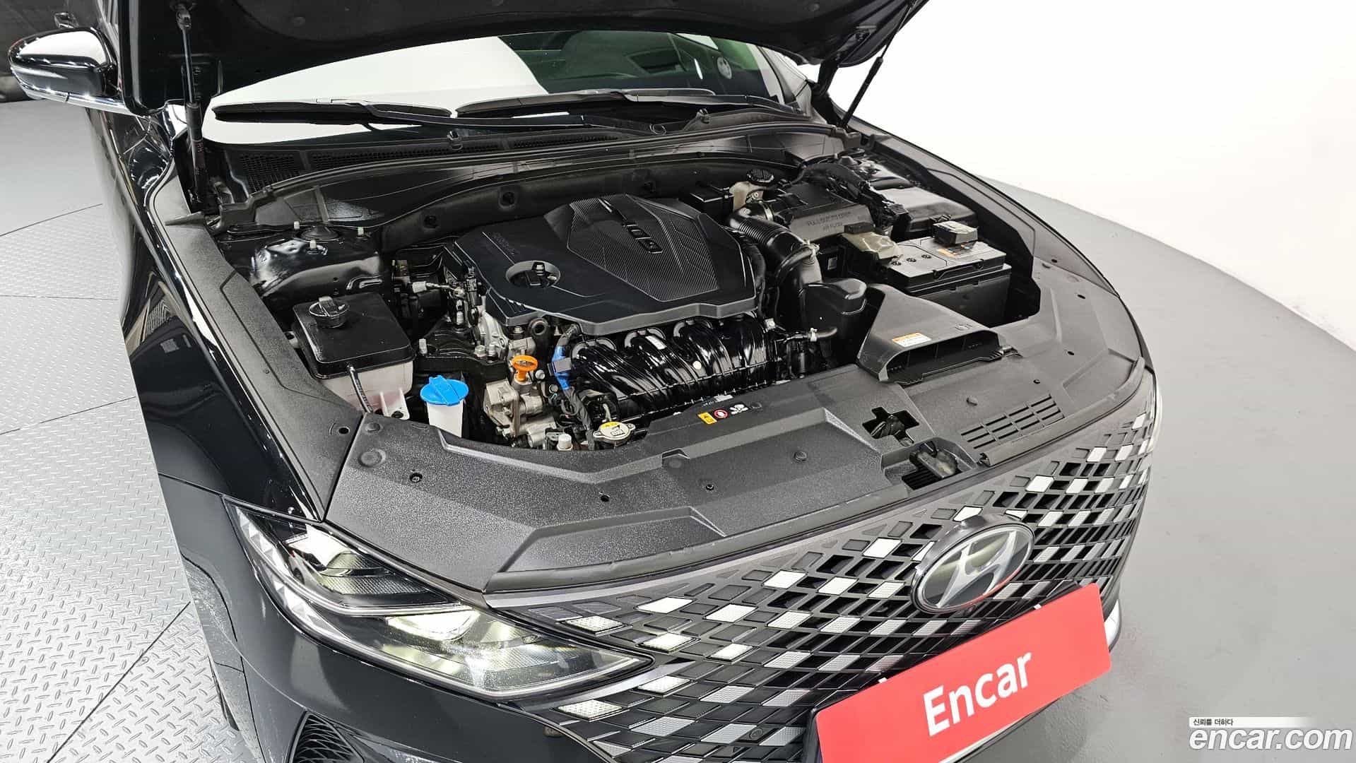 Grandeur Hyundai 2022.0-OUTER-006