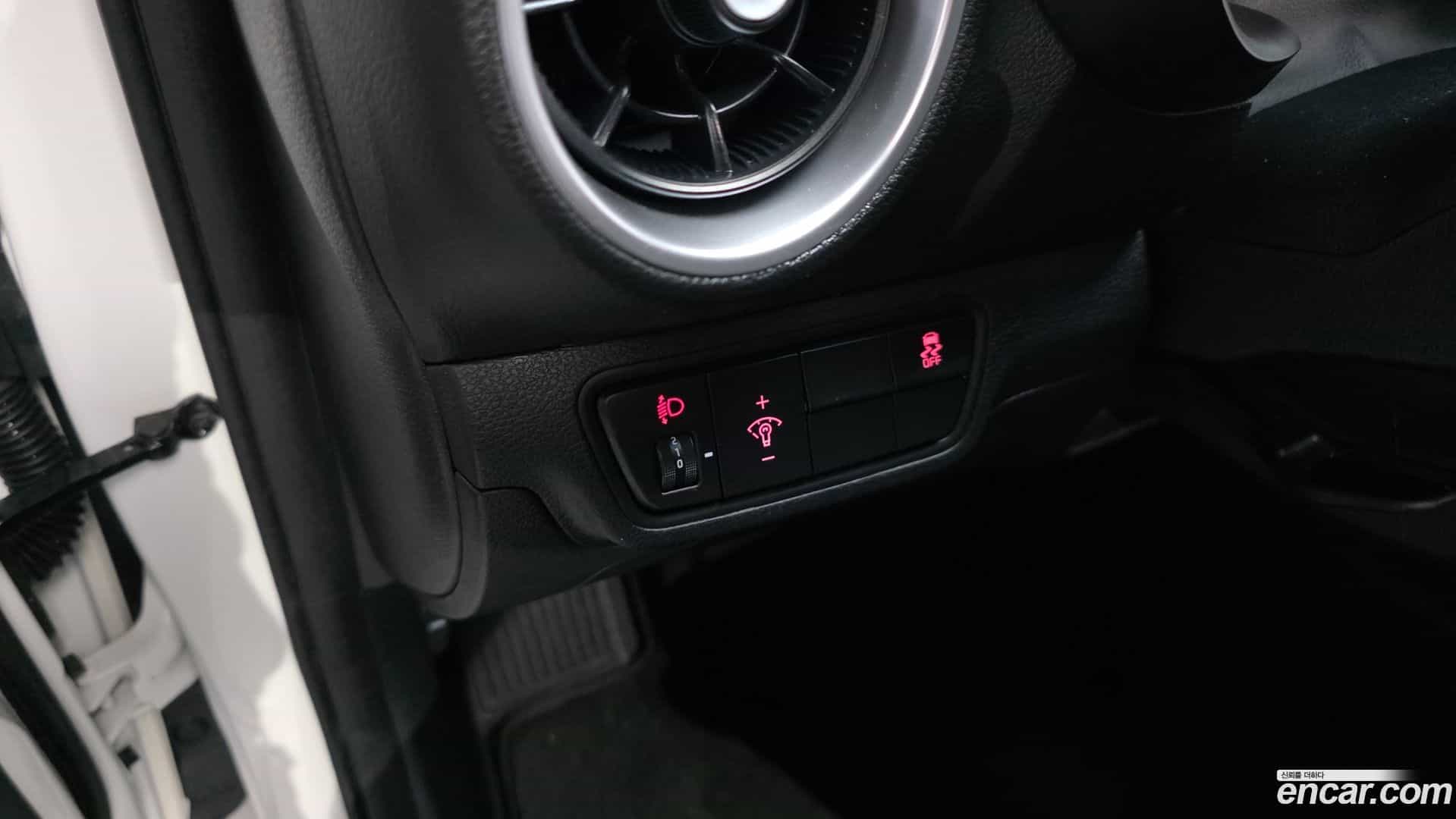 K3 Kia 2022.2-OPTION-022