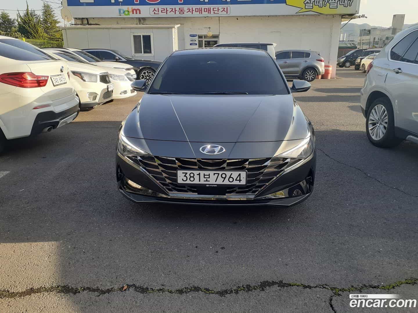 AVANTE Hyundai 2022.1-OUTER-001