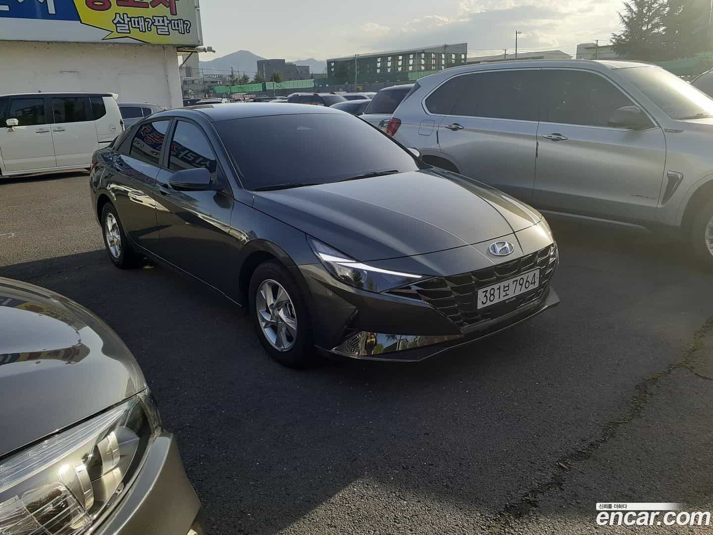 AVANTE Hyundai 2022.1-OUTER-006