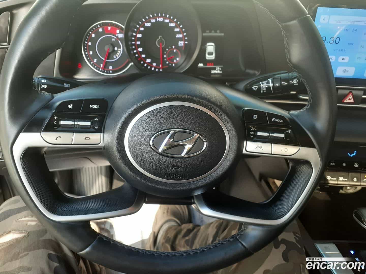 AVANTE Hyundai 2022.1-INNER-009