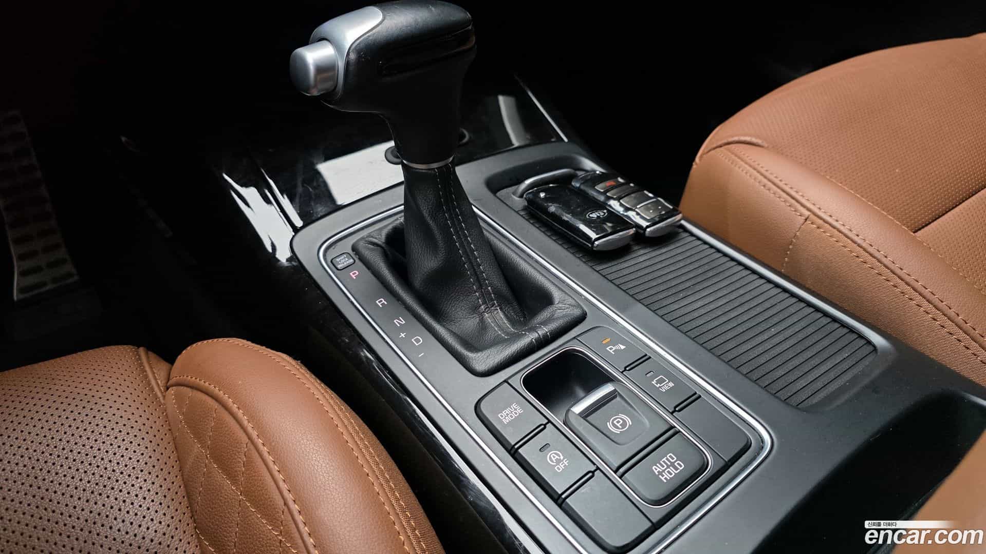 Sorento Kia 2019.6-INNER-009