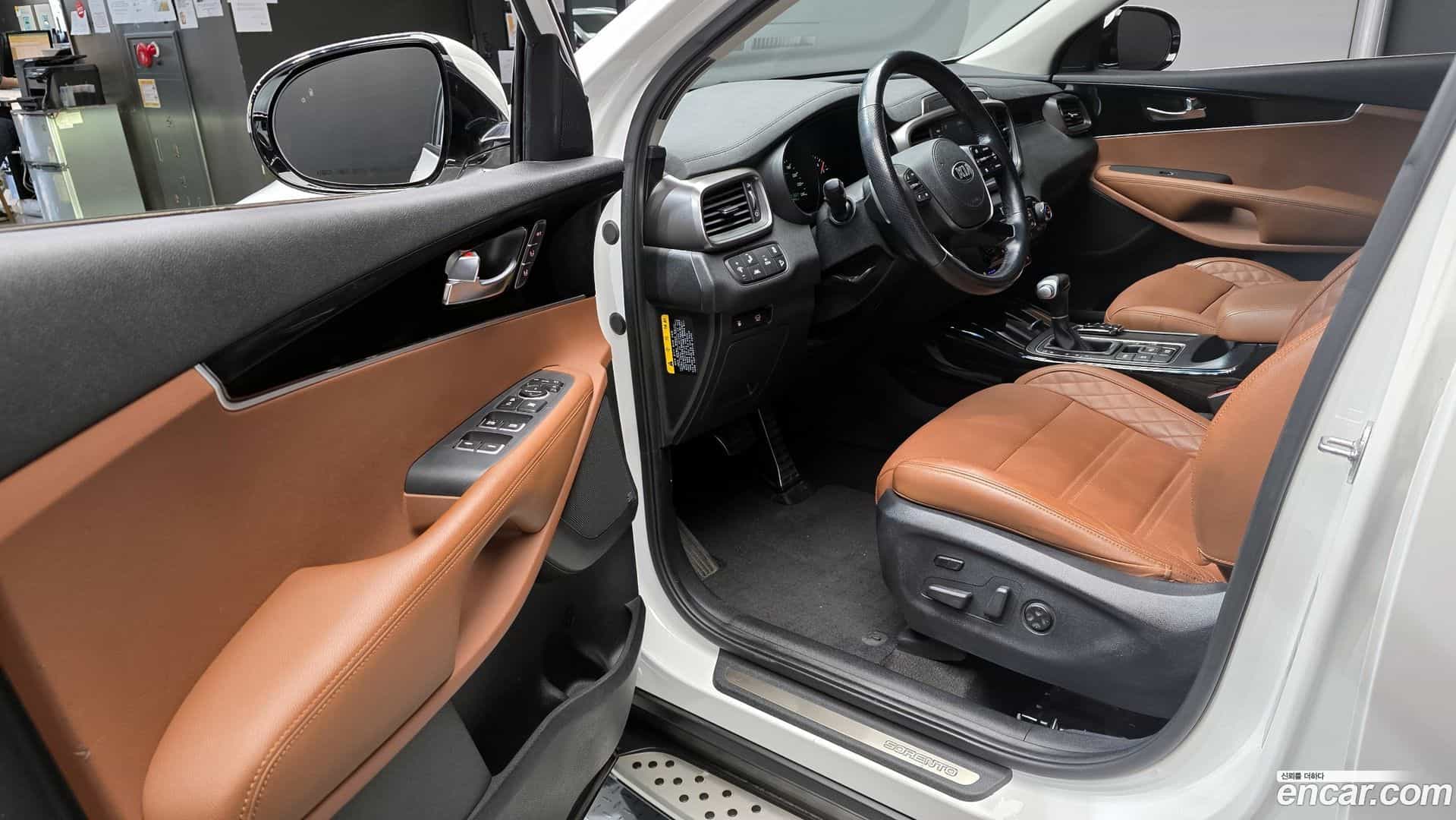 Sorento Kia 2019.6-OPTION-015