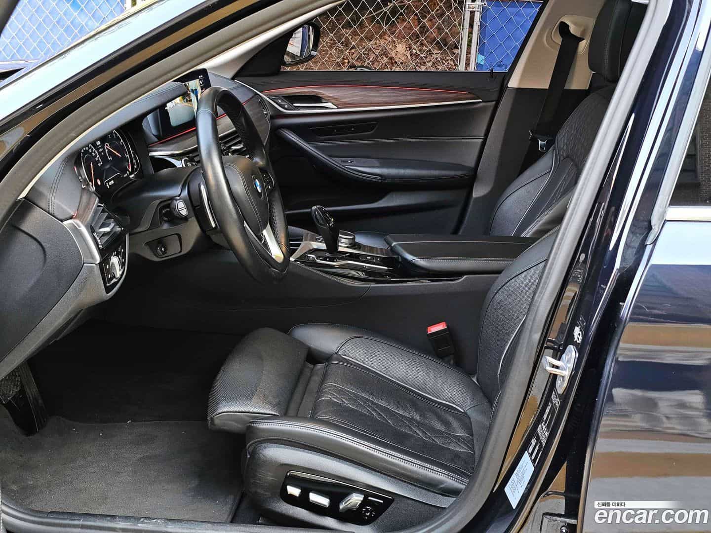 5-Series BMW 2018.8-OUTER-006