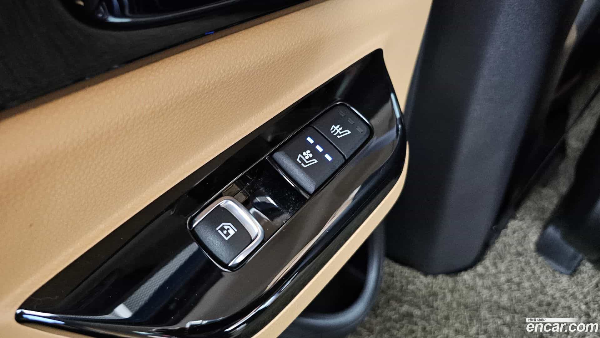 Canival Kia 2021.3-OPTION-023