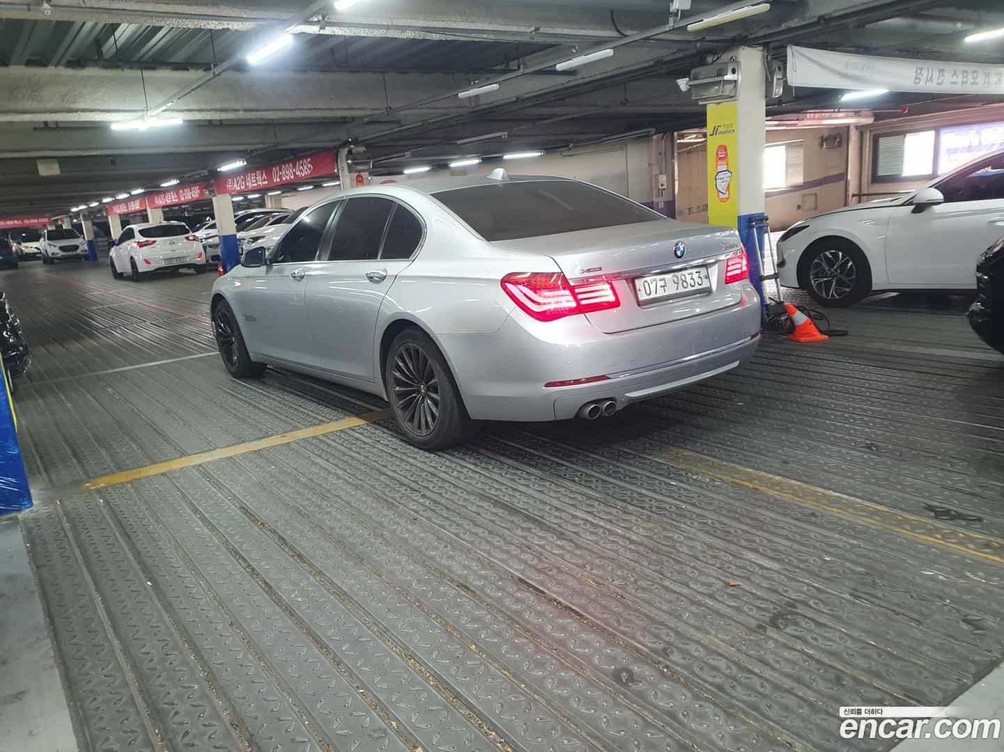 7-Series BMW 2015.3-OUTER-004
