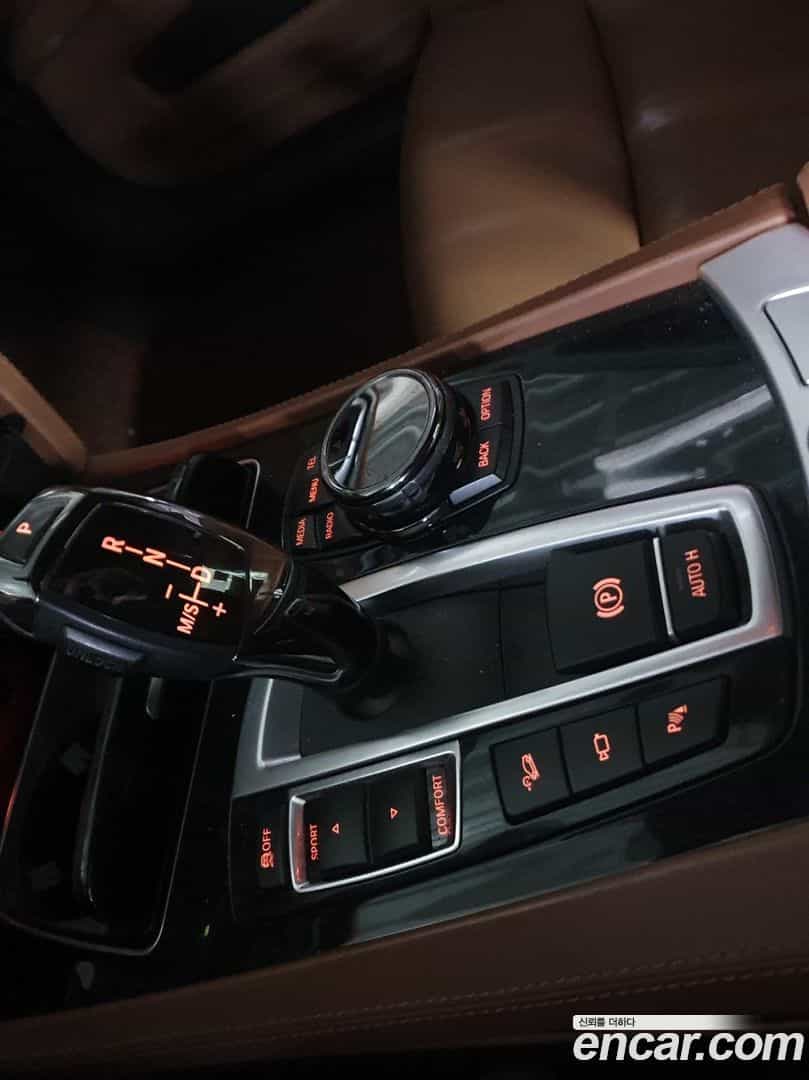 7-Series BMW 2015.3-INNER-010