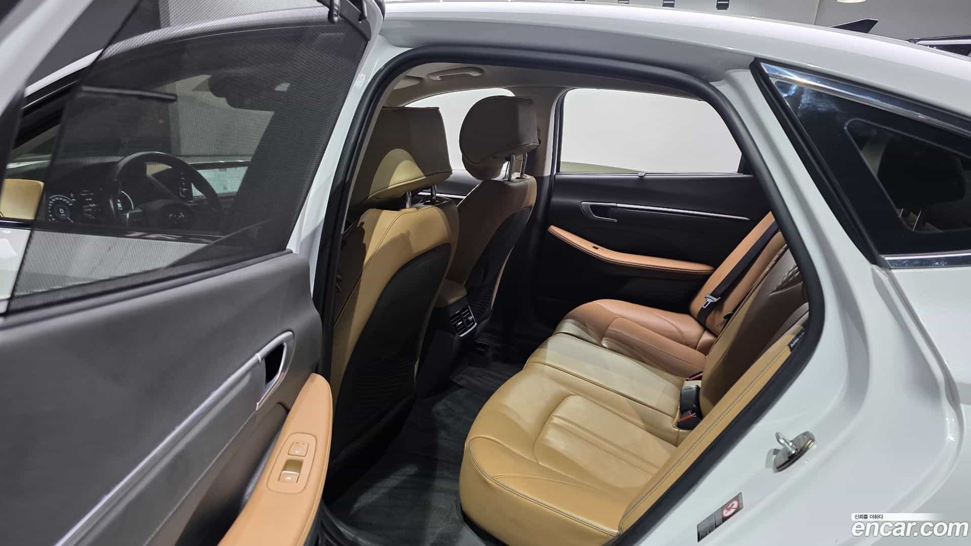 Sonata Hyundai 2019.3-OPTION-016