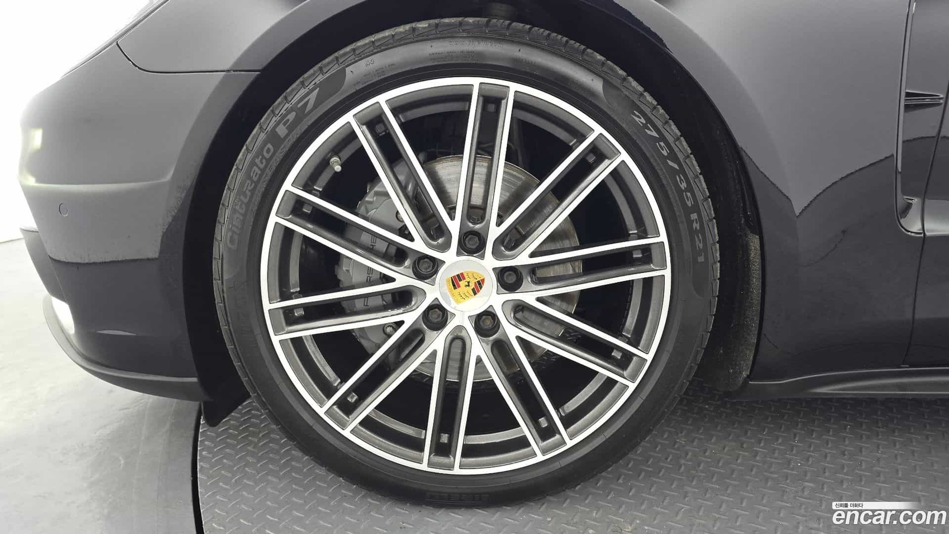 Panamera Porsche 2018.11-OUTER-005